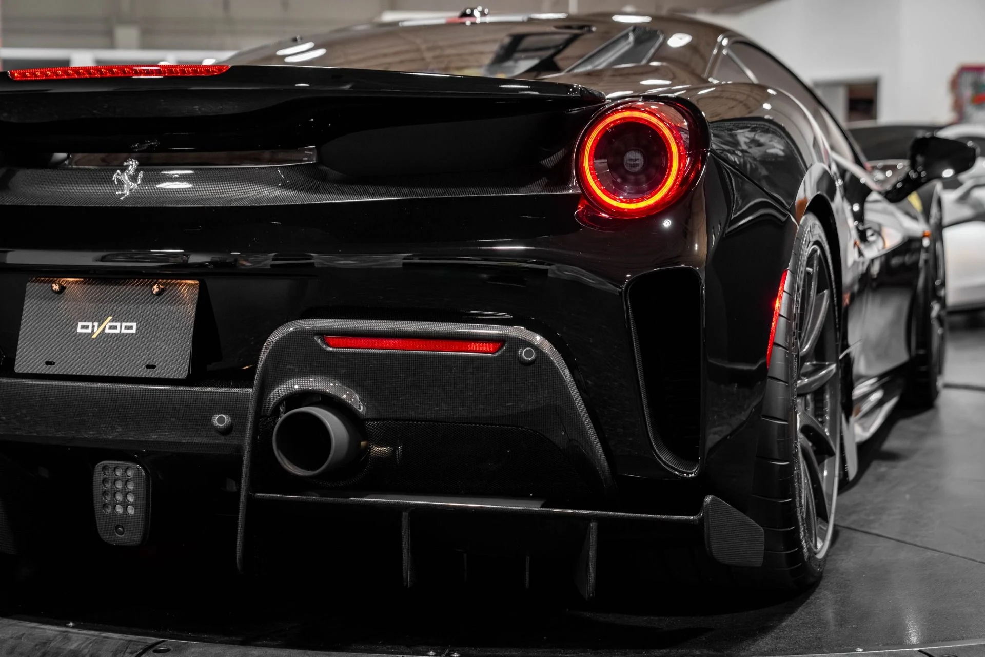 mph016_3422474936_Used_2020_Ferrari_488_Pista_1767389957_27fac7ea8a