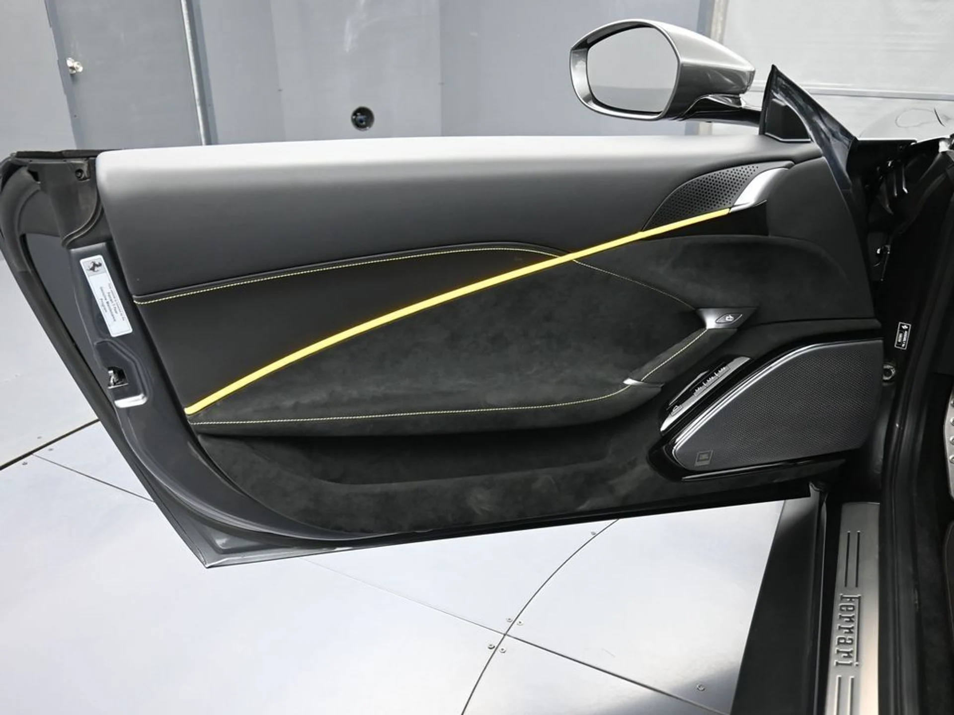 mph016_3423193360_image_16_7aaefda38a