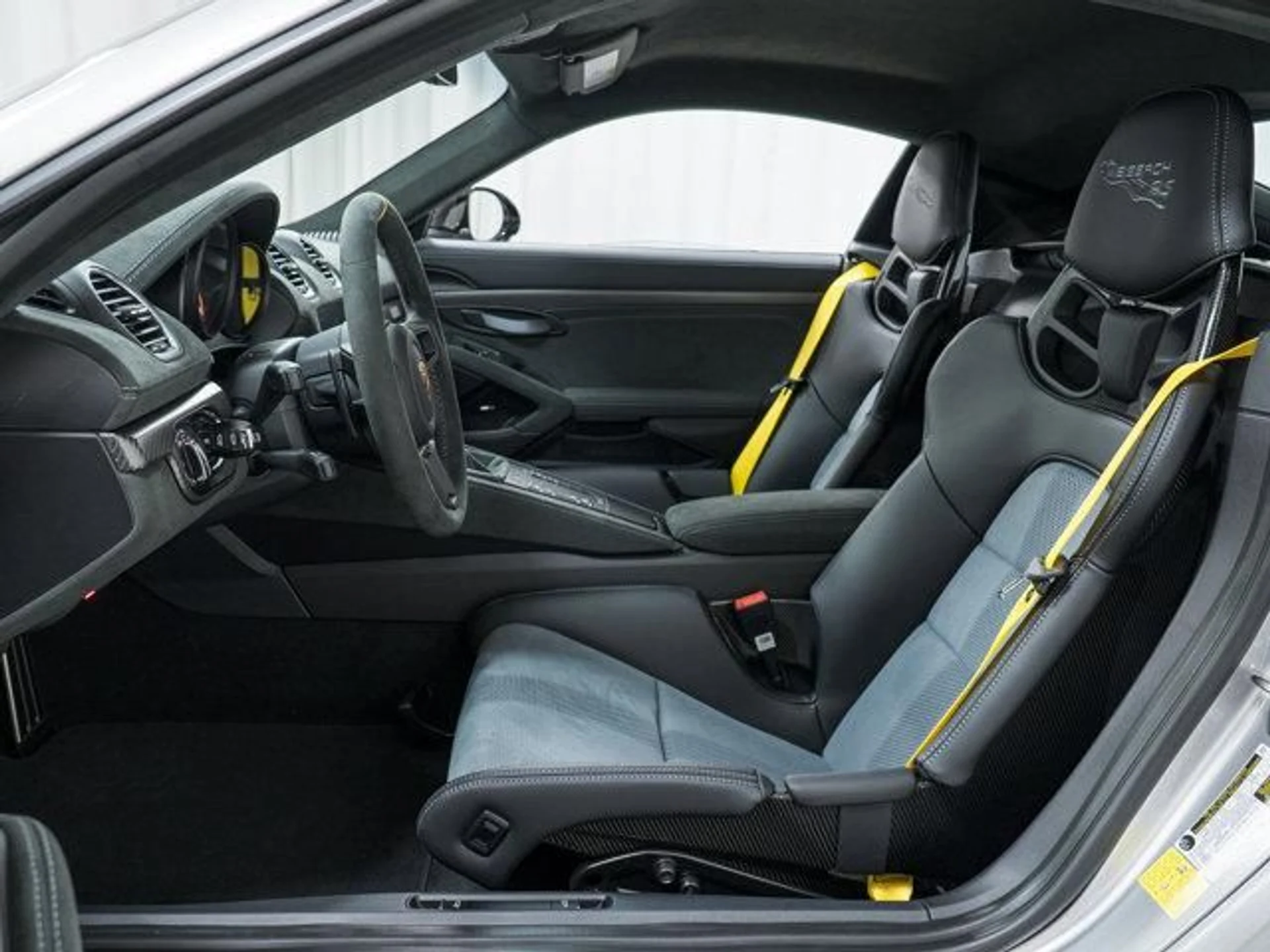 mph016_3424348919_w_Cdt6b_M_Nr_Sueg_CI_Ah_A_Nxq_GK_1_Bho_4fd61c6437