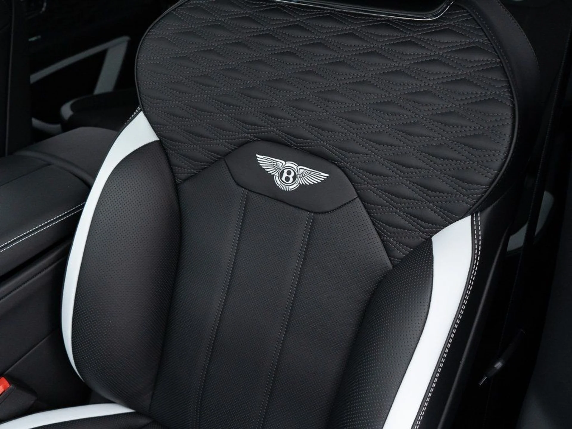 mph016_3453557250_0c0f4cbfdc5d04961efdd06bbd7ee77f_a69f22034d