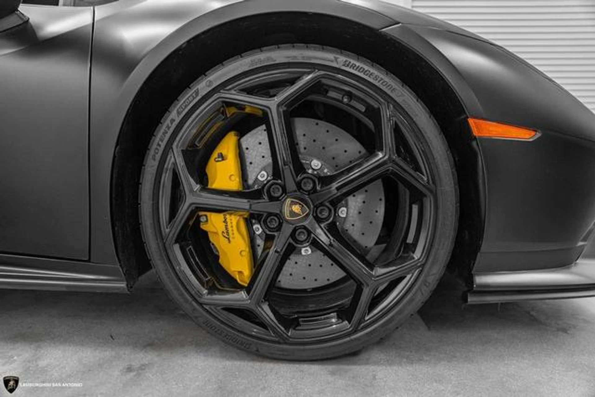 mph016_3456950699_Sz_T_Byd_JAA_Wff2_Hi_QD_3m6h_O_Wnb6_Y_c7deba5640