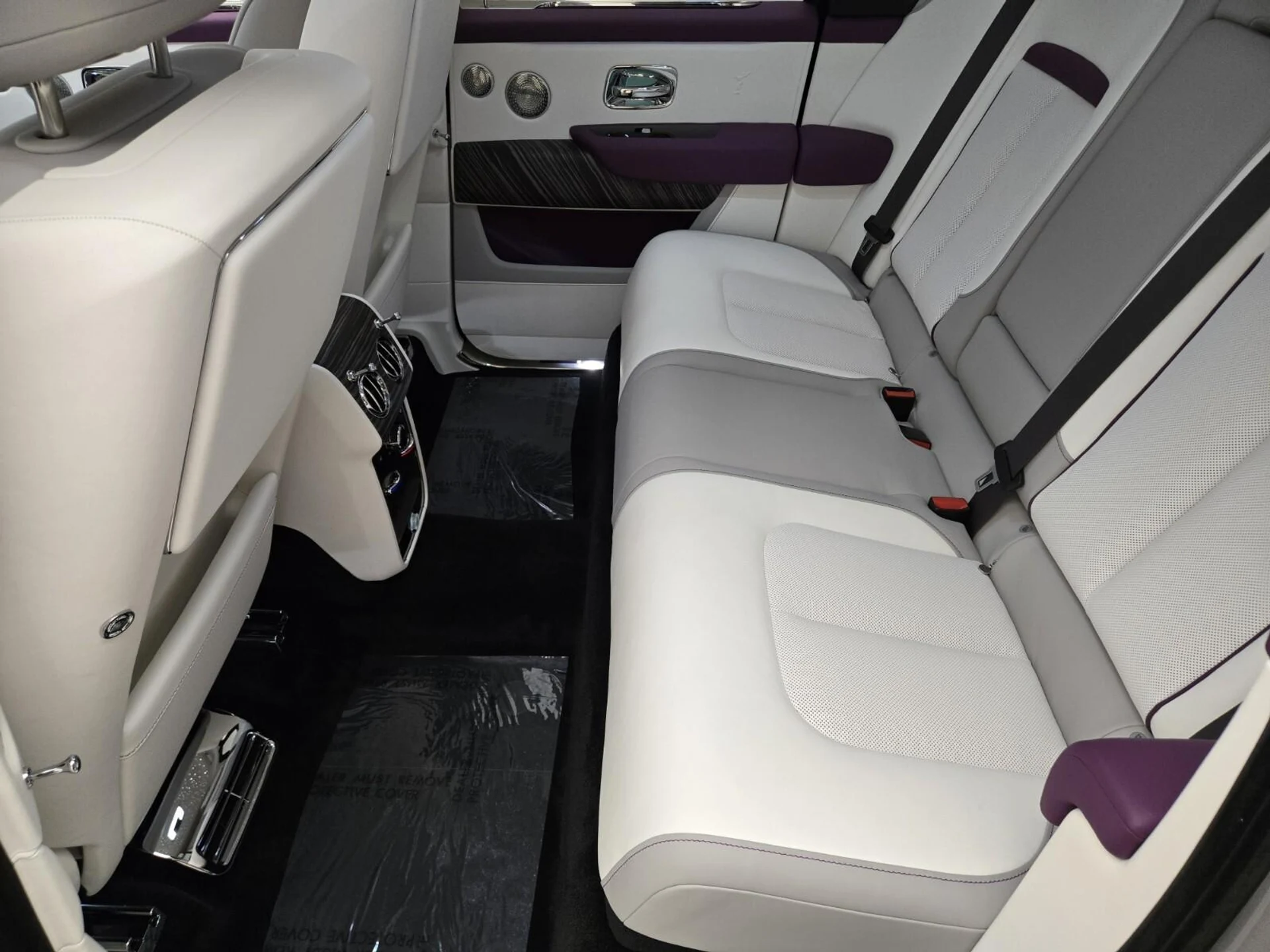 mph016_3460071979_New_2026_Rolls_Royce_Cullinan_1760421162_df6ba1a055