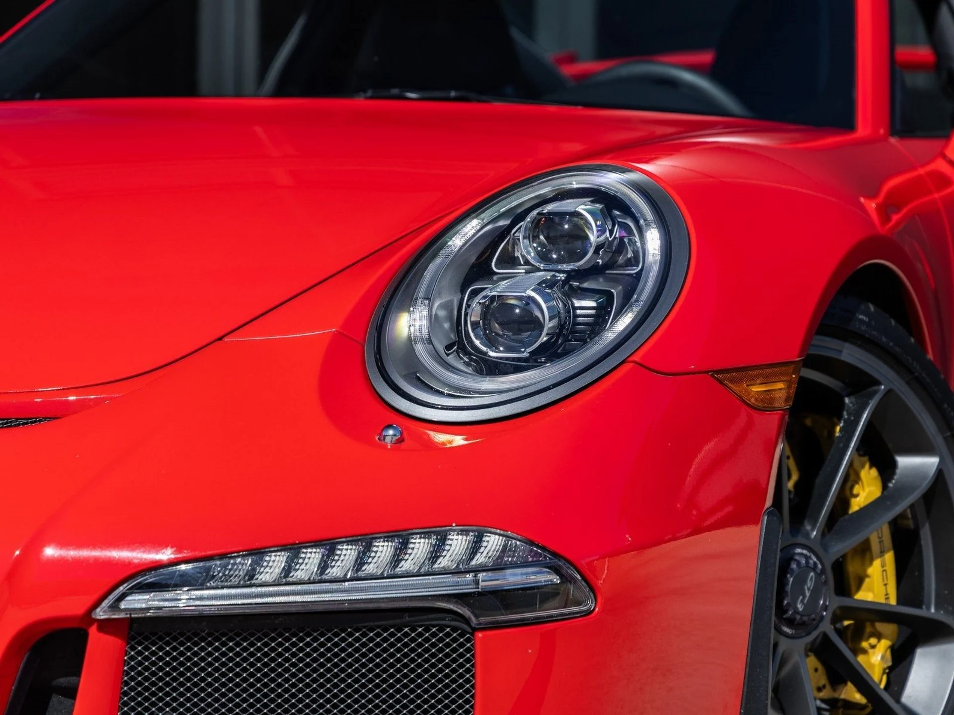 mph016_3468325173_17_8886f82e31