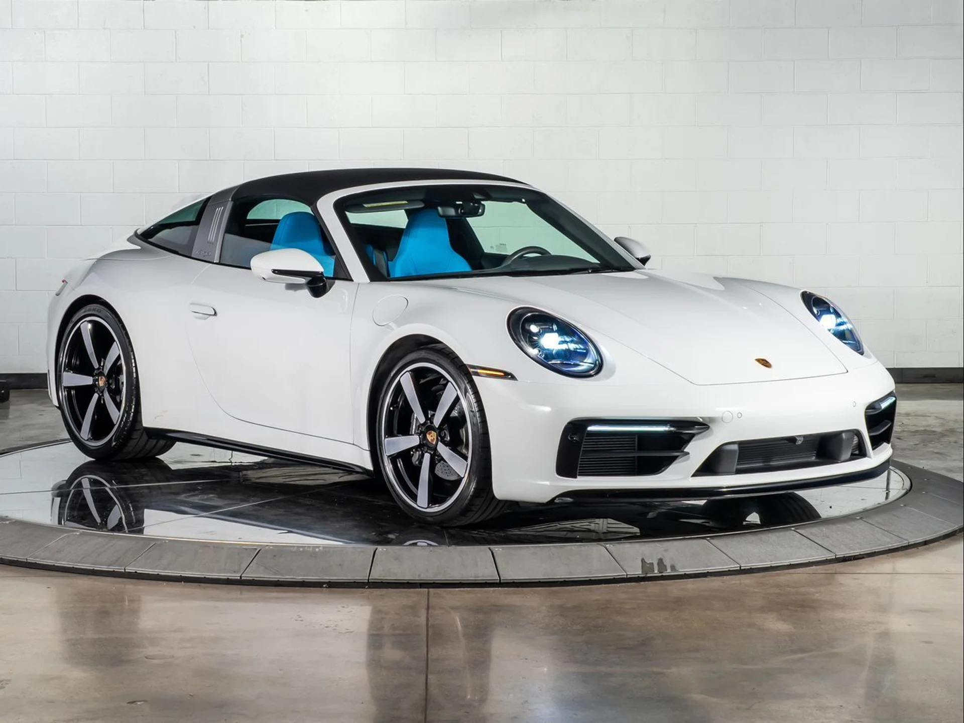 mph016_3471092310_cfe200fc2c984f771b80213b4b3416b4_88bbbb2824