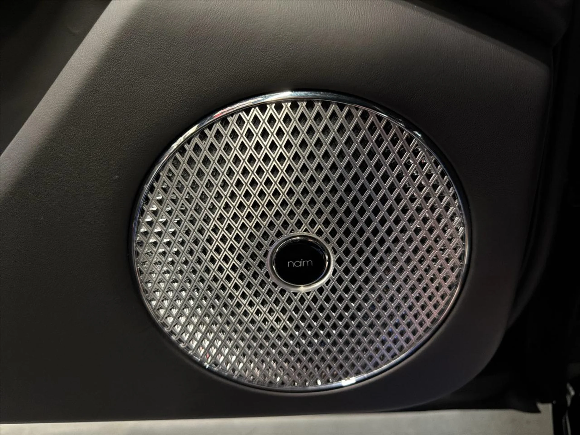 mph016_3473467468_639098659254447105_642d608efe