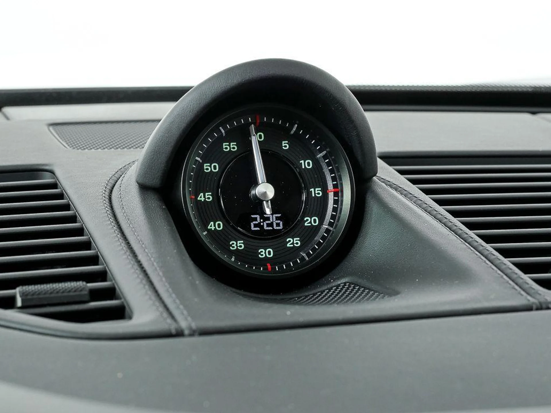 mph016_3474094147_h_Nm_BY_Yr_AI_BC_Ki_Dp_S_Cf_Ux_z_SLM_16108ea4d5