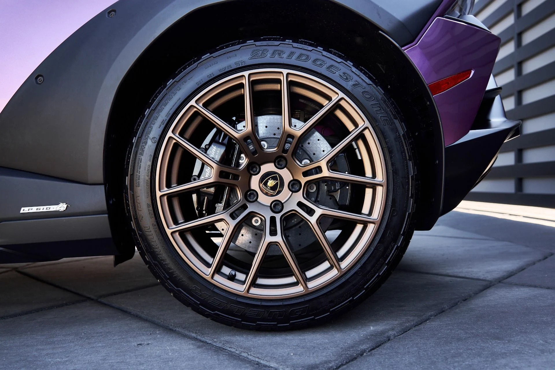 mph016_3475416767_Used_2024_Lamborghini_Huracan_Sterrato_Base_1760828435_ab614d75b3