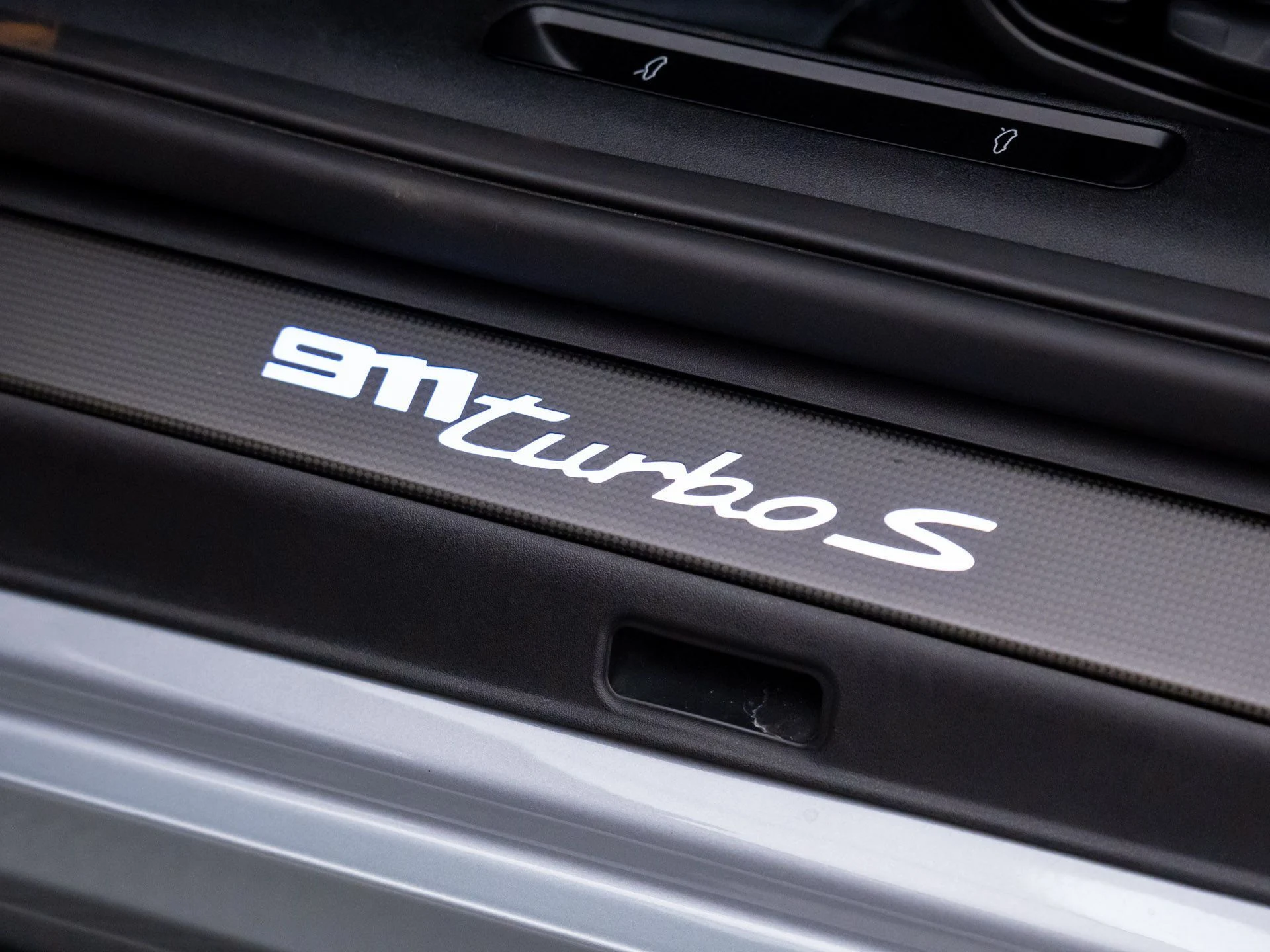 mph016_3486870436_b31e6282d42de3ced21d50ed162602d6x_4f38099338