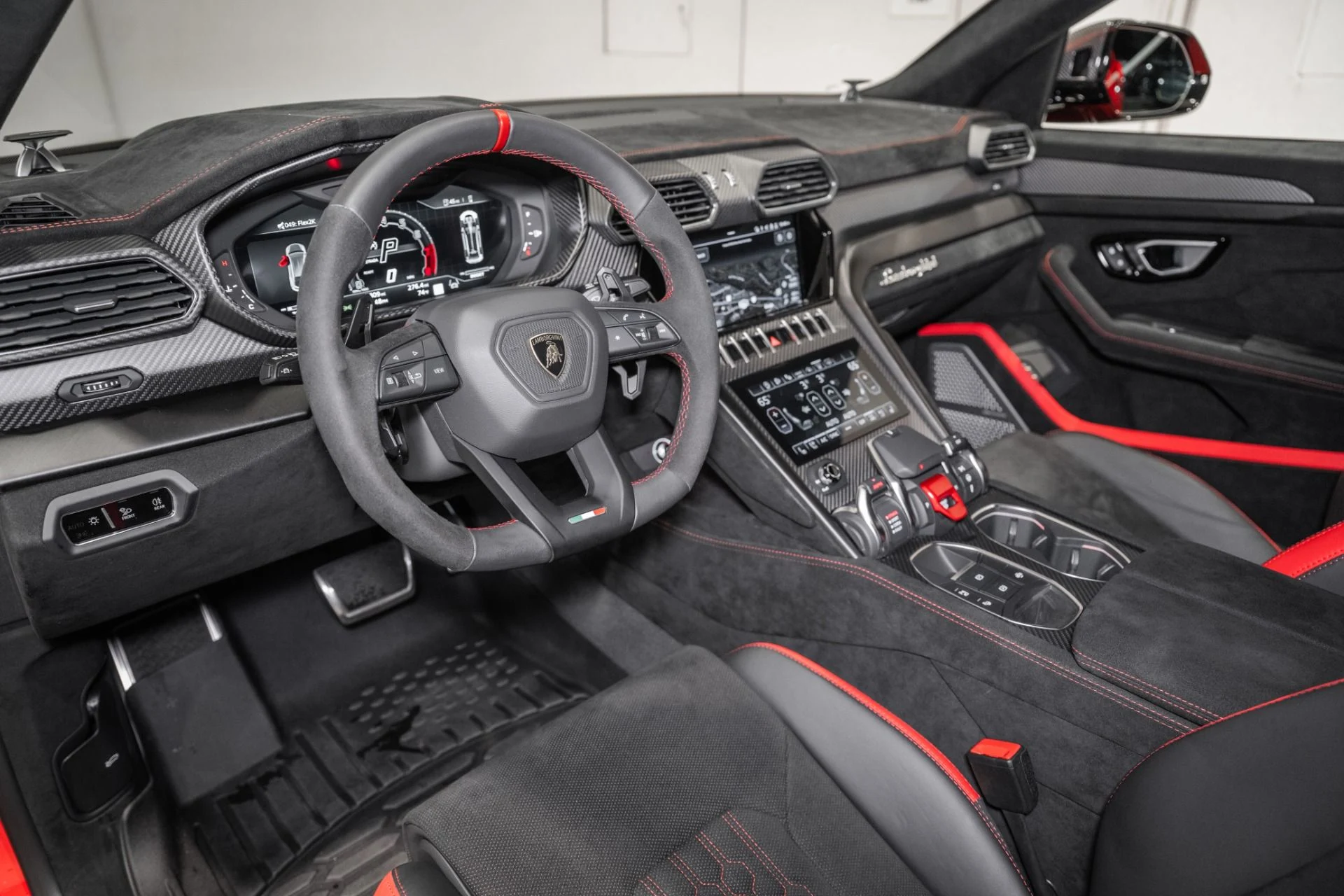 mph016_3488192246_New_2024_Lamborghini_Urus_Performante_1785778514_9cd5aaf112