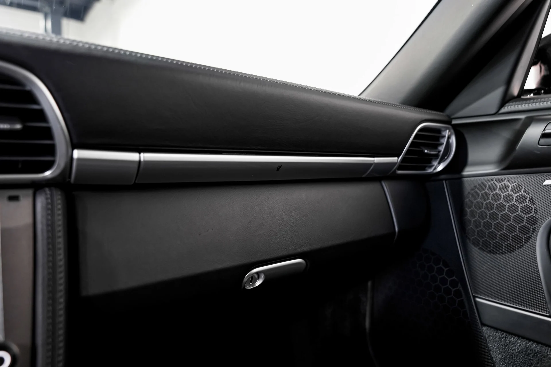 mph016_3488651987_c068c534c2a2b4dceecdfa6a016a5489x_6e5f826a28