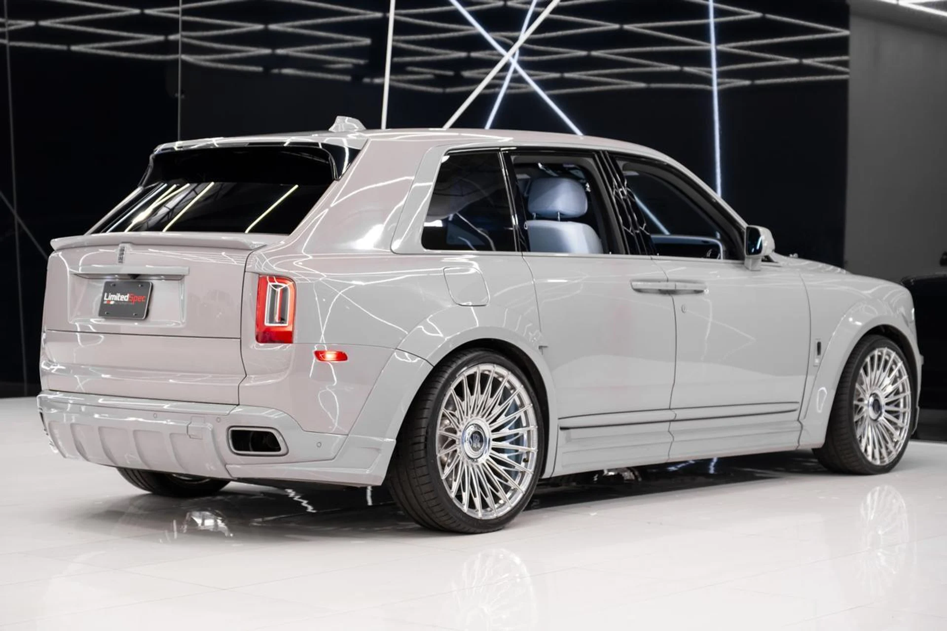 mph016_3490449758_ecf64d3f083767f18e7847132a6c2a2d_44d32d05d7