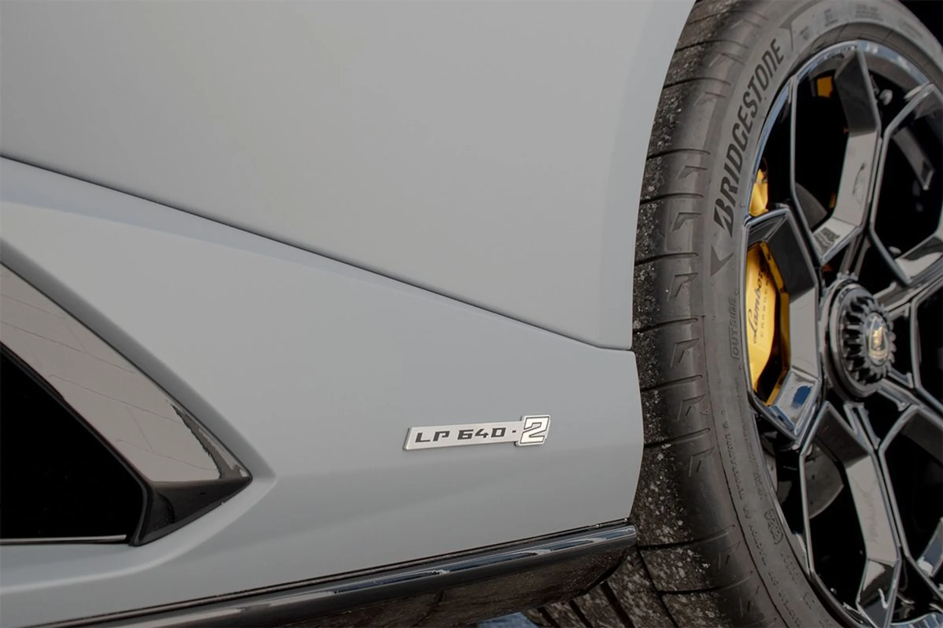 mph016_3496065271_Used_2024_Lamborghini_Huracan_Tecnica_1736524085_25c7970825