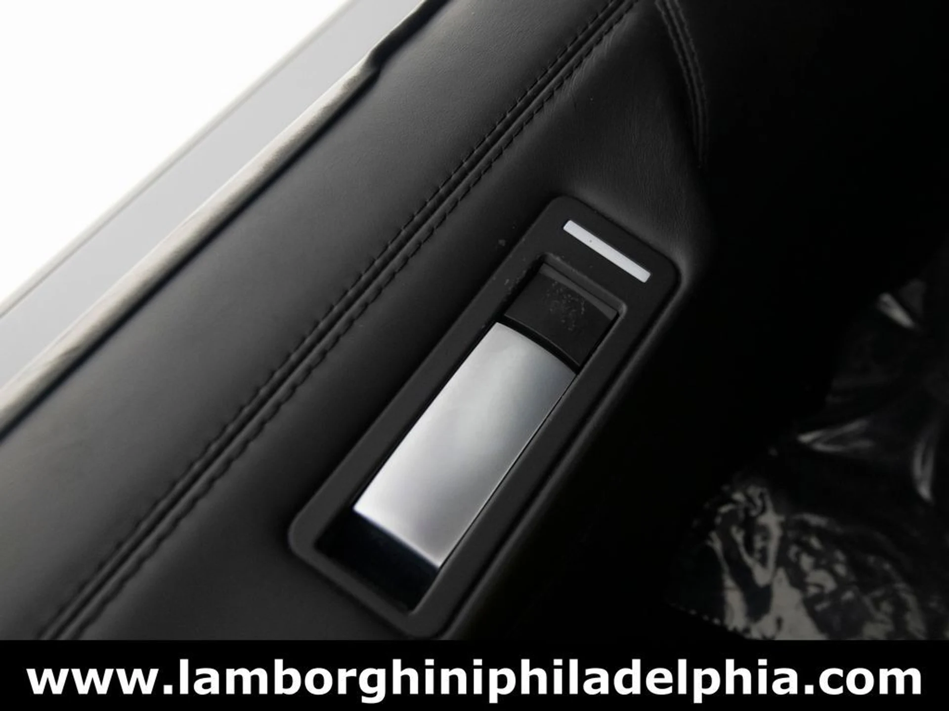 mph016_3505977033_5011db4e54e323b997cf6125d762a3a8x_2db9054edf