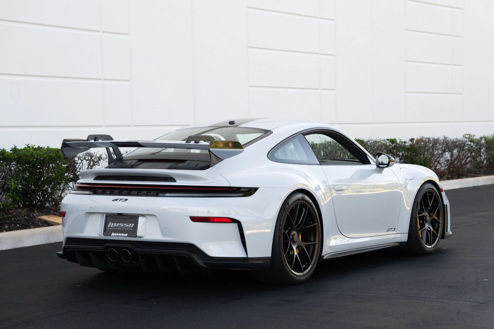 mph016_3512773565_Used_2026_Porsche_911_GT_3_1767740185_ccad7a17ec