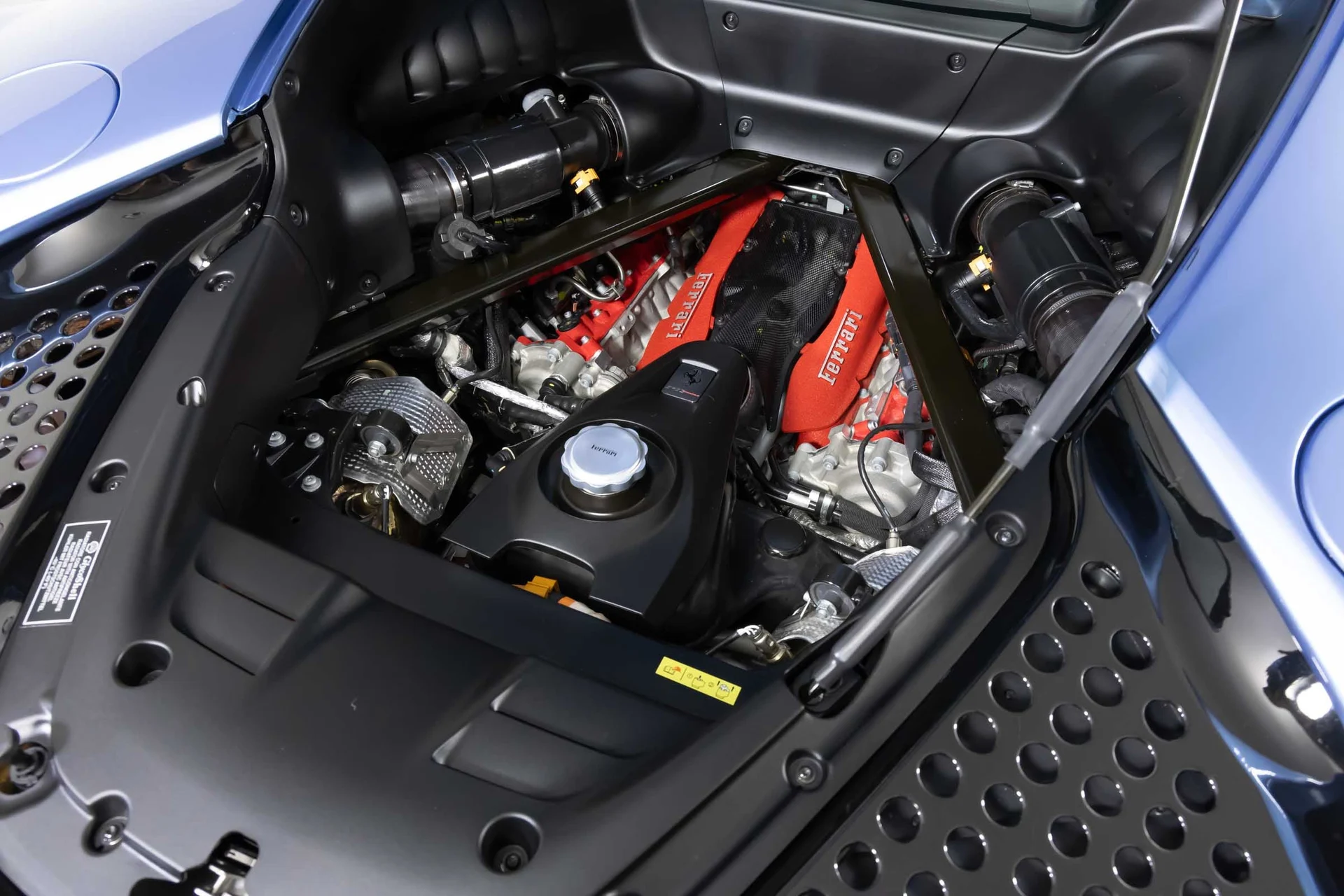 mph016_3513099893_449561f7914440708fd64a885776b054_a271b9744b