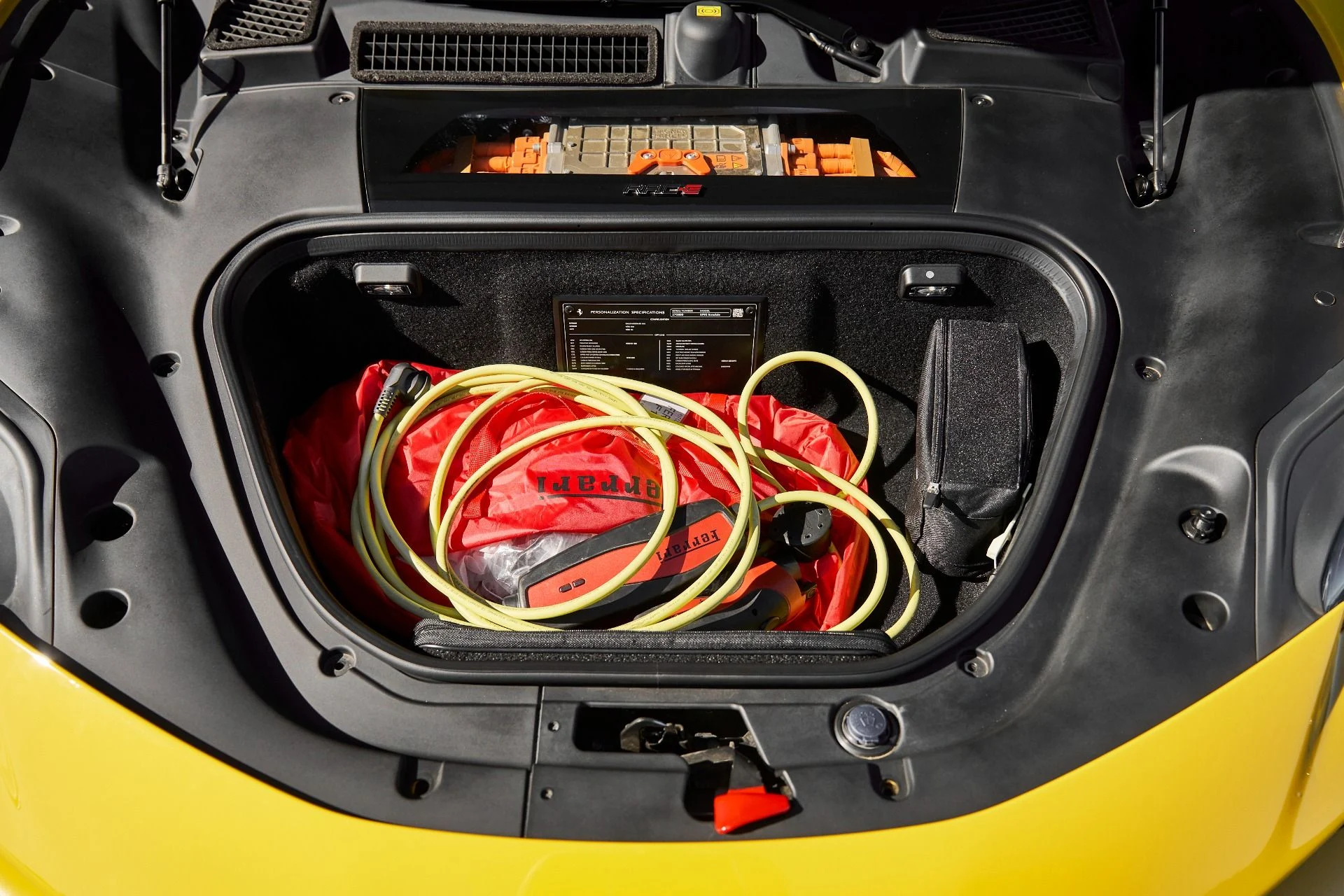 mph016_3519314017_Used_2022_Ferrari_SF_90_Stradale_Base_1762462325_8e884dbc99