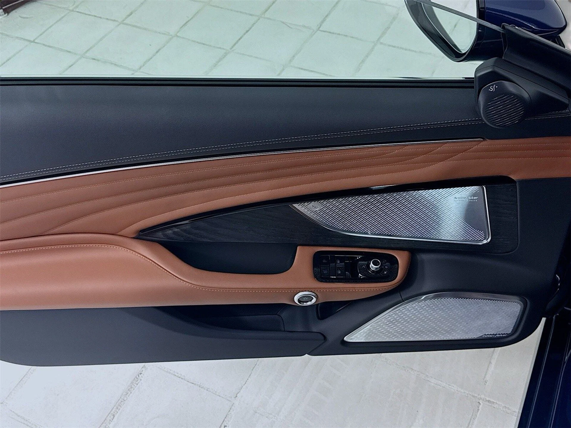 mph016_3520440568_af0cc90925b7a692e6be98776395e28fx_59d78a1d55