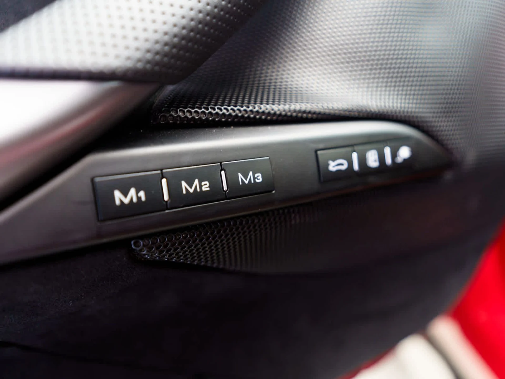 mph016_3522015462_2d6dd512ce5ec543603f236c9664bf00x_568f87766d