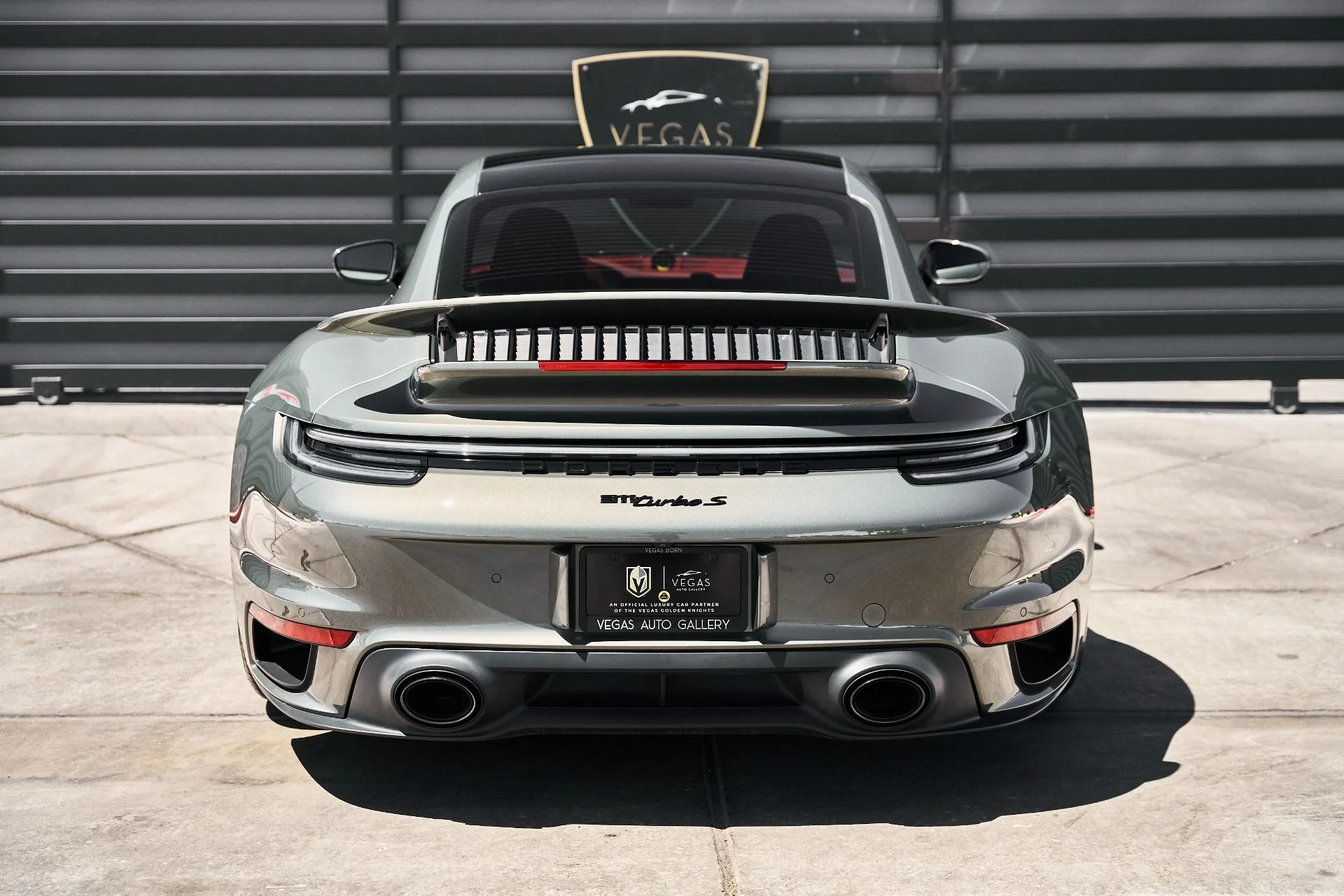 mph016_3523587374_Used_2023_Porsche_911_Turbo_S_1777011058_30045ad688