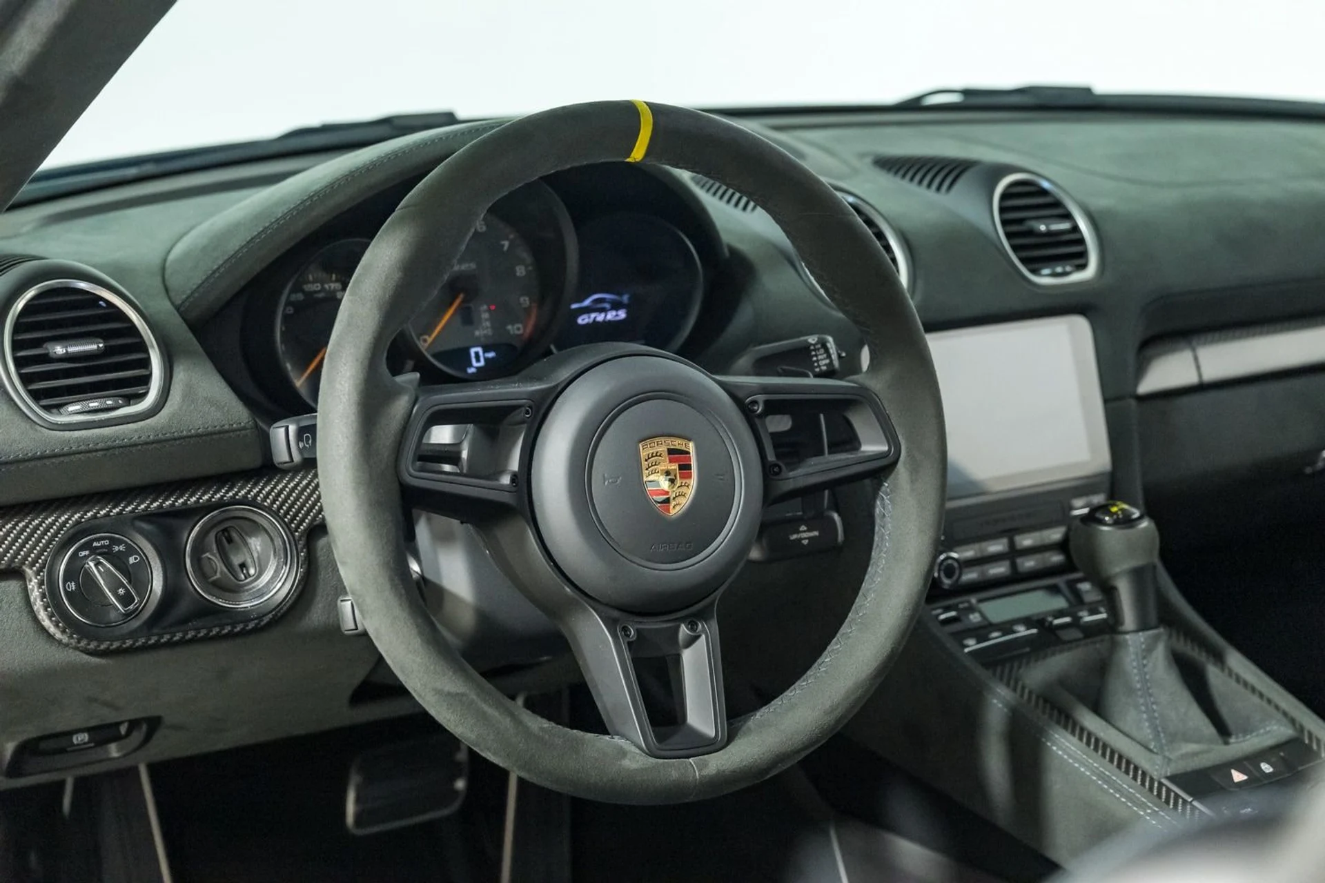 mph016_3534647231_741cb3b0bef24b2b8d892e7c73bdf486_52467d918b