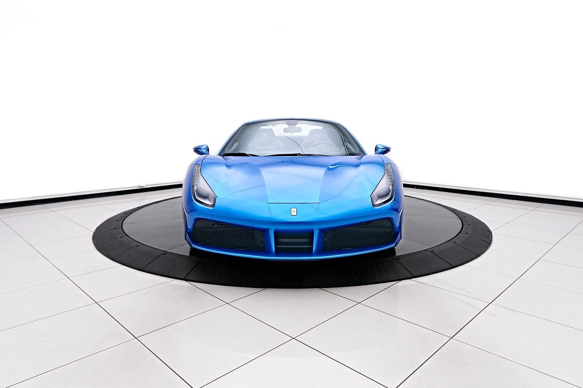 mph016_3535565905_Used_2016_Ferrari_488_Spider_Base_1736016908_4f0f24a708