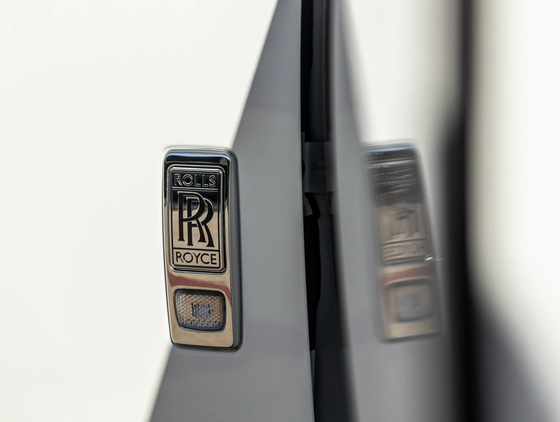 mph016_3543719974_17_f6b1293435