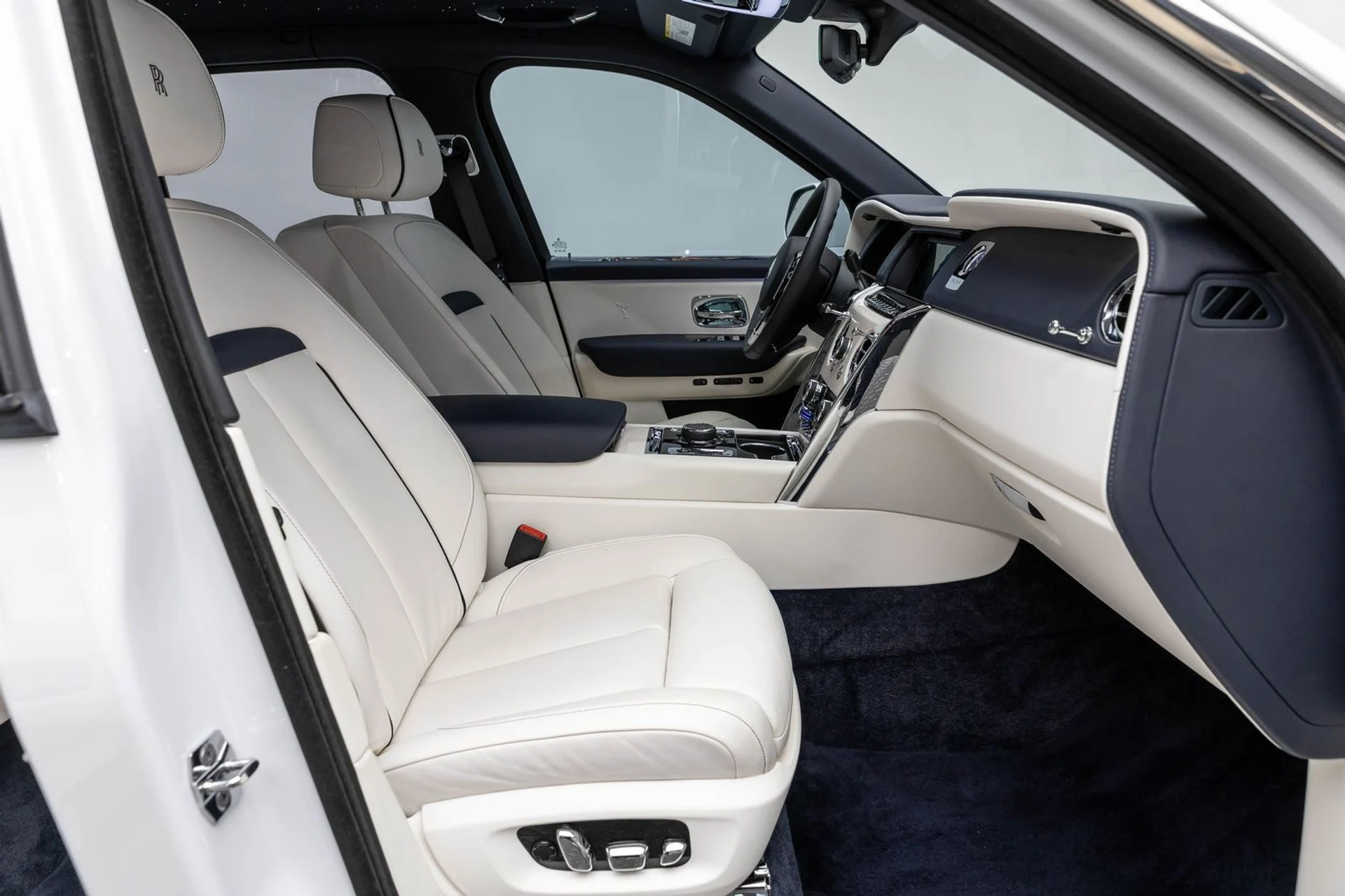 mph016_3551836086_17_ae71cdaebc