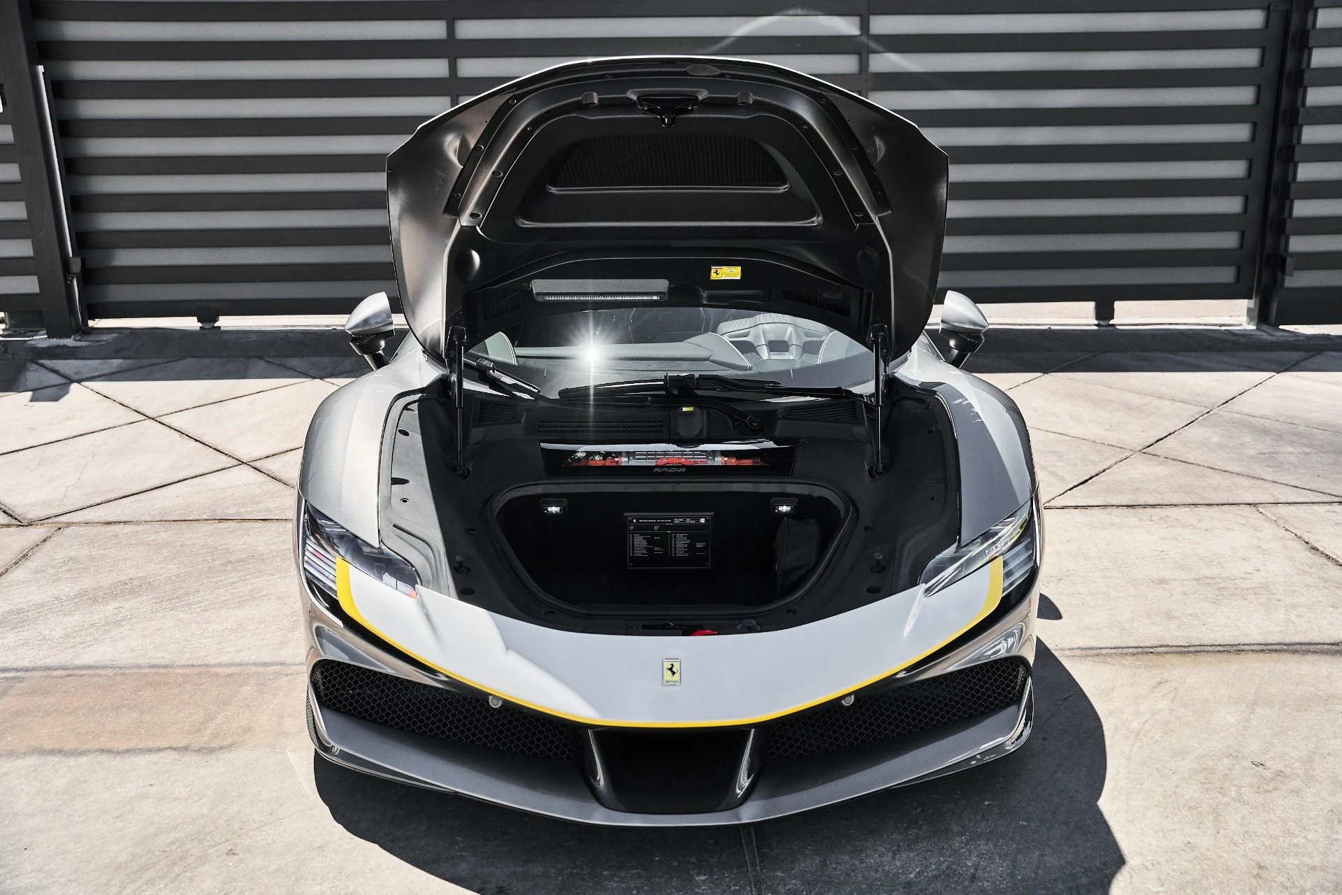 mph016_3558162445_Used_2021_Ferrari_SF_90_Stradale_Base_1781822324_60eb79502b
