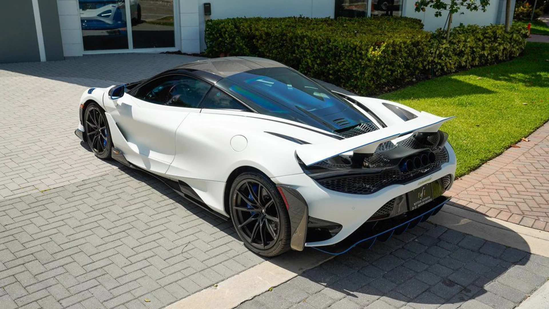 mph016_3558965165_used_2021_mclaren_765lt_coupe_14354_22828181_17_1024_620fc480f2