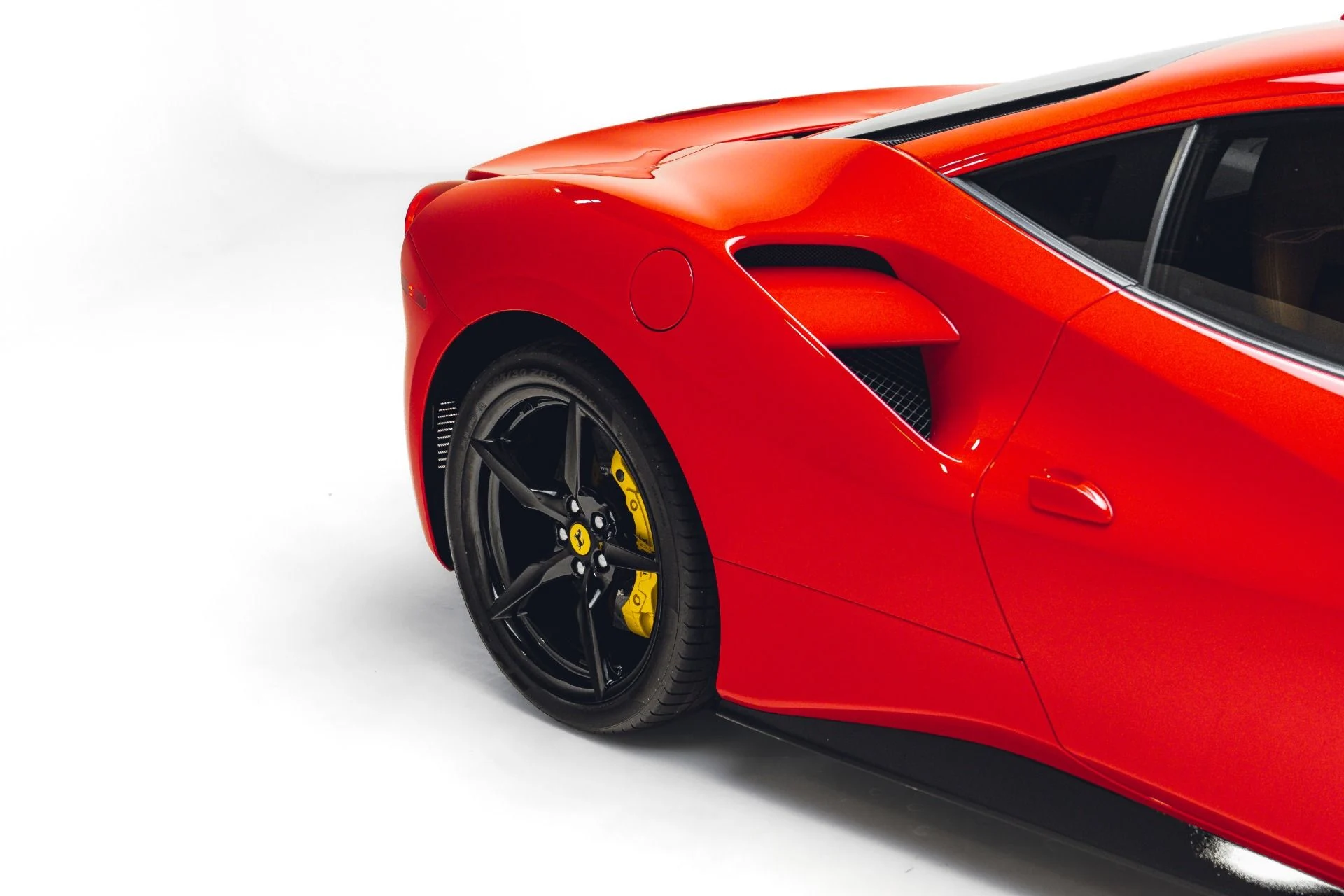 mph016_3569008680_Used_2017_Ferrari_488_GTB_1781799286_fed83e5d5b