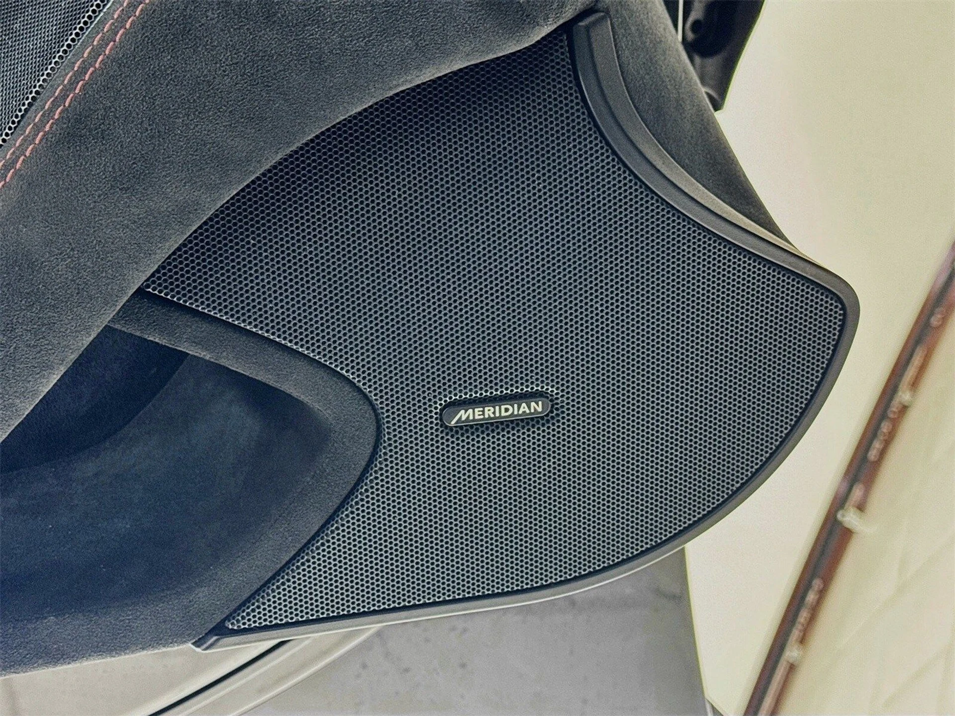 mph016_3569931052_01ac281b3d23118deb5f475fdbf1c5d8x_addcd0b762