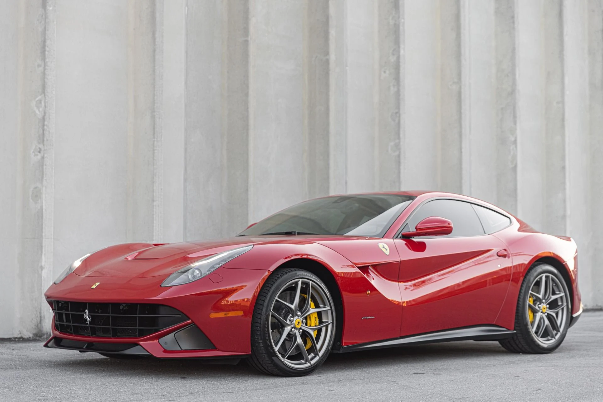 mph016_3575759701_Used_2014_Ferrari_F12_berlinetta_FULLY_LOADED_411_K_MSRP_Pass_Display_Race_Seats_Full_Carbon_Interior_1690837436_b6f02d9285