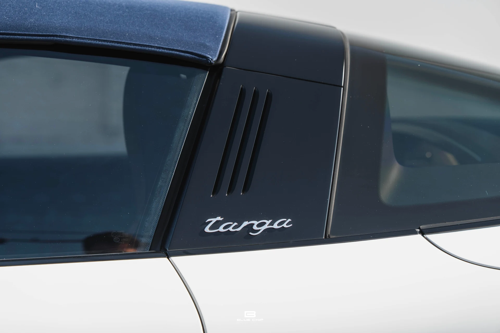 mph016_3583044075_6a30826b92f38e1f601df473_2019_Porsche_911_17_251a1fd98d