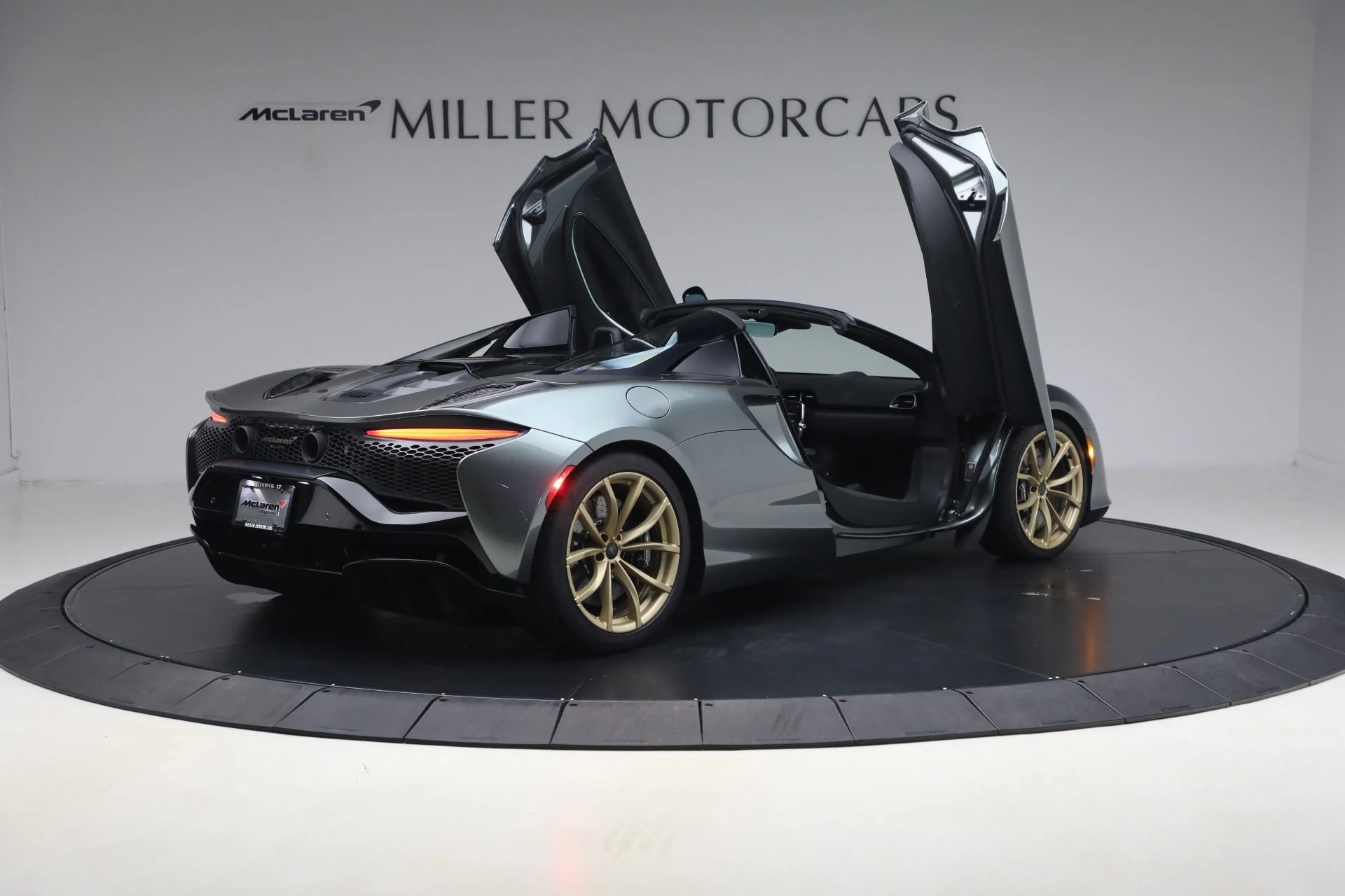 mph016_3585616632_New_2026_Mc_Laren_Artura_Spider_Performance_9e7079be8f
