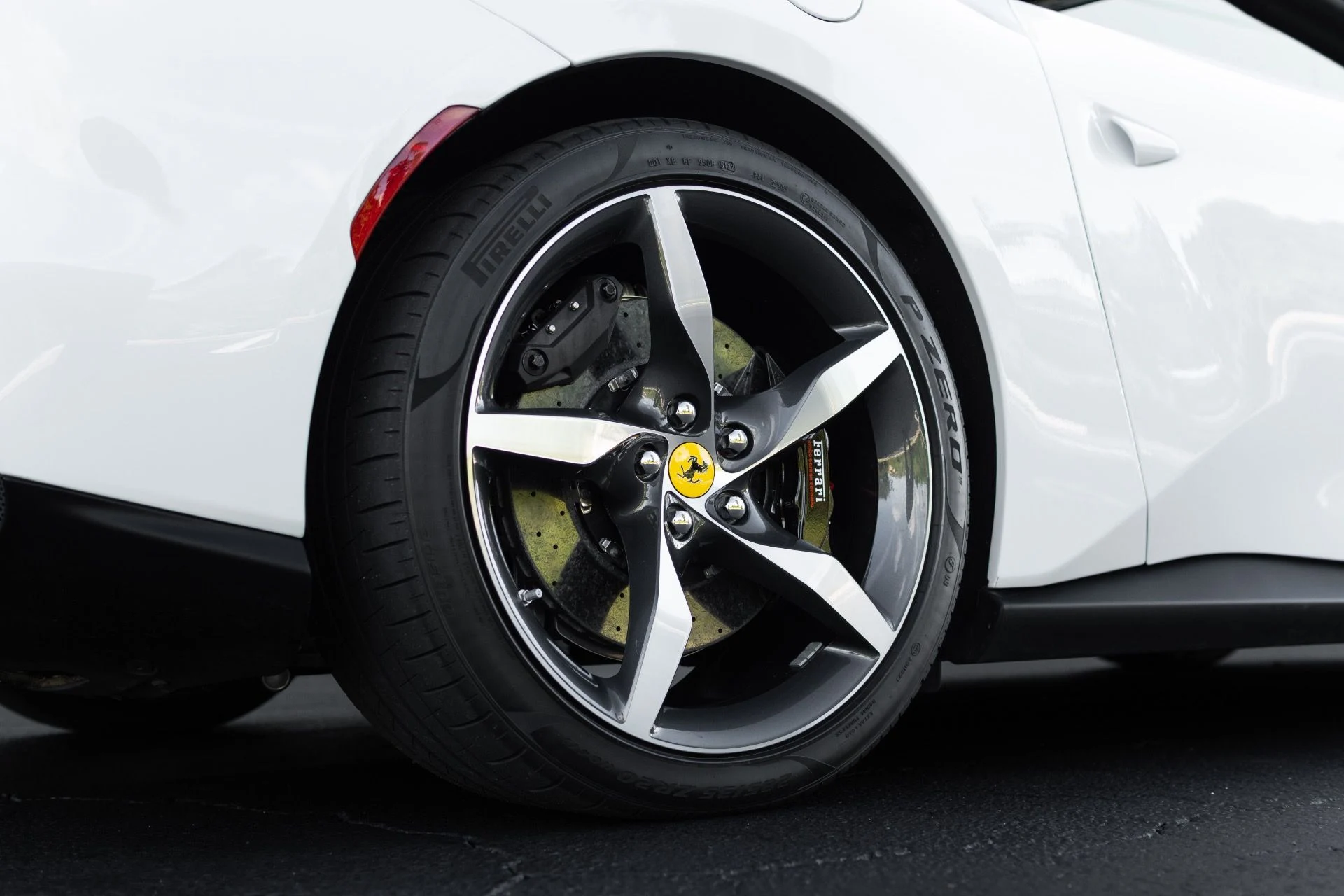 mph016_3586157918_Used_2023_Ferrari_Portofino_M_1766185478_71c968b8c3