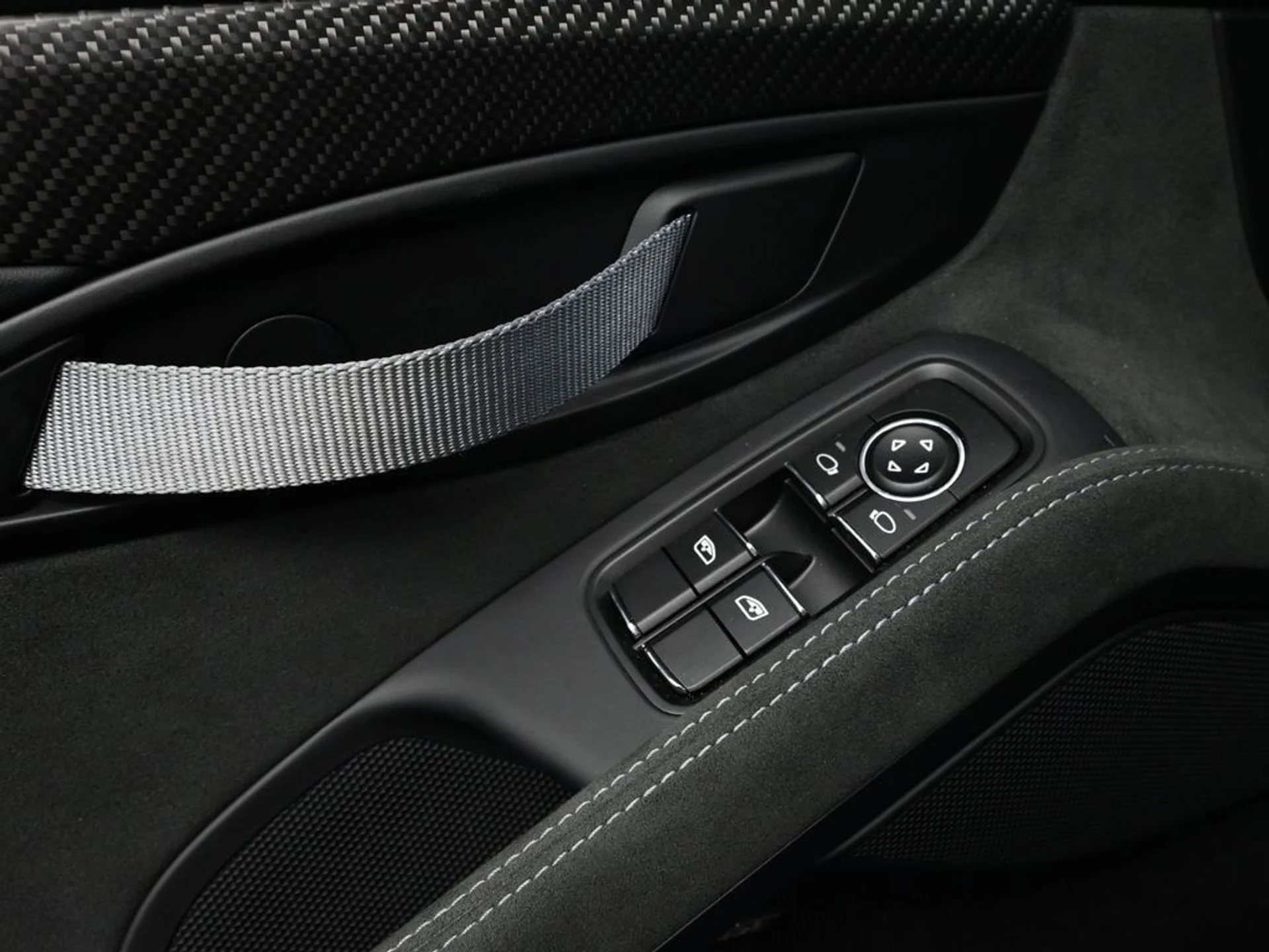 mph016_358665883_1c44ea131ac1a2fe2f4c3bed1b513c18x_136c7ecfe5