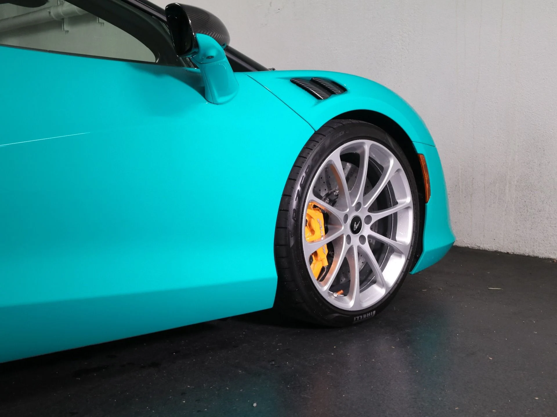 mph016_359110362_Used_2023_Mc_Laren_Artura_Tech_Lux_1738211933_dcc4331f41