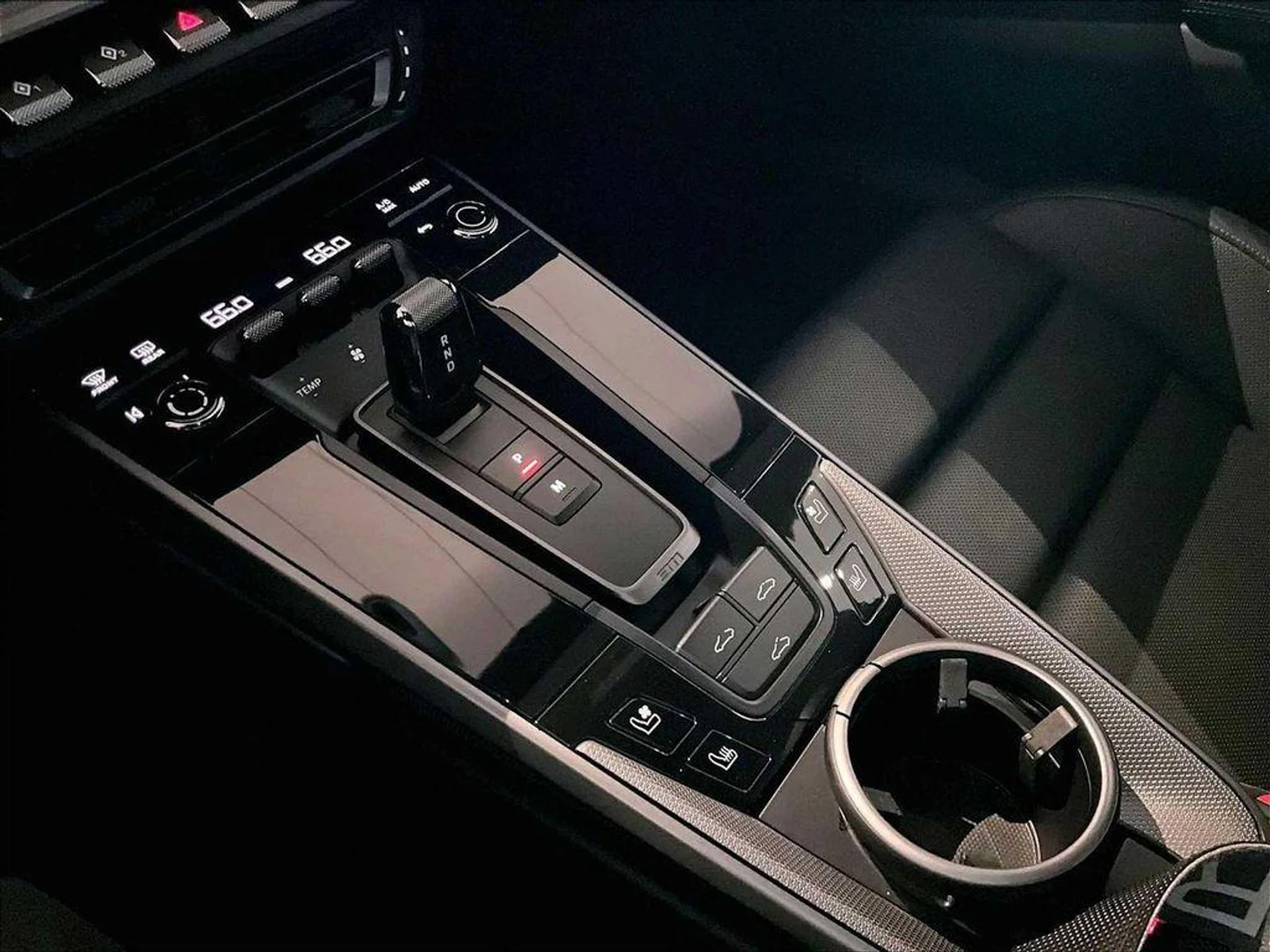 mph016_359760026_F63_N_Ht1_S6_TPV_hi_H_Um_BI_Os_H7i_Y_5f69e2e53a