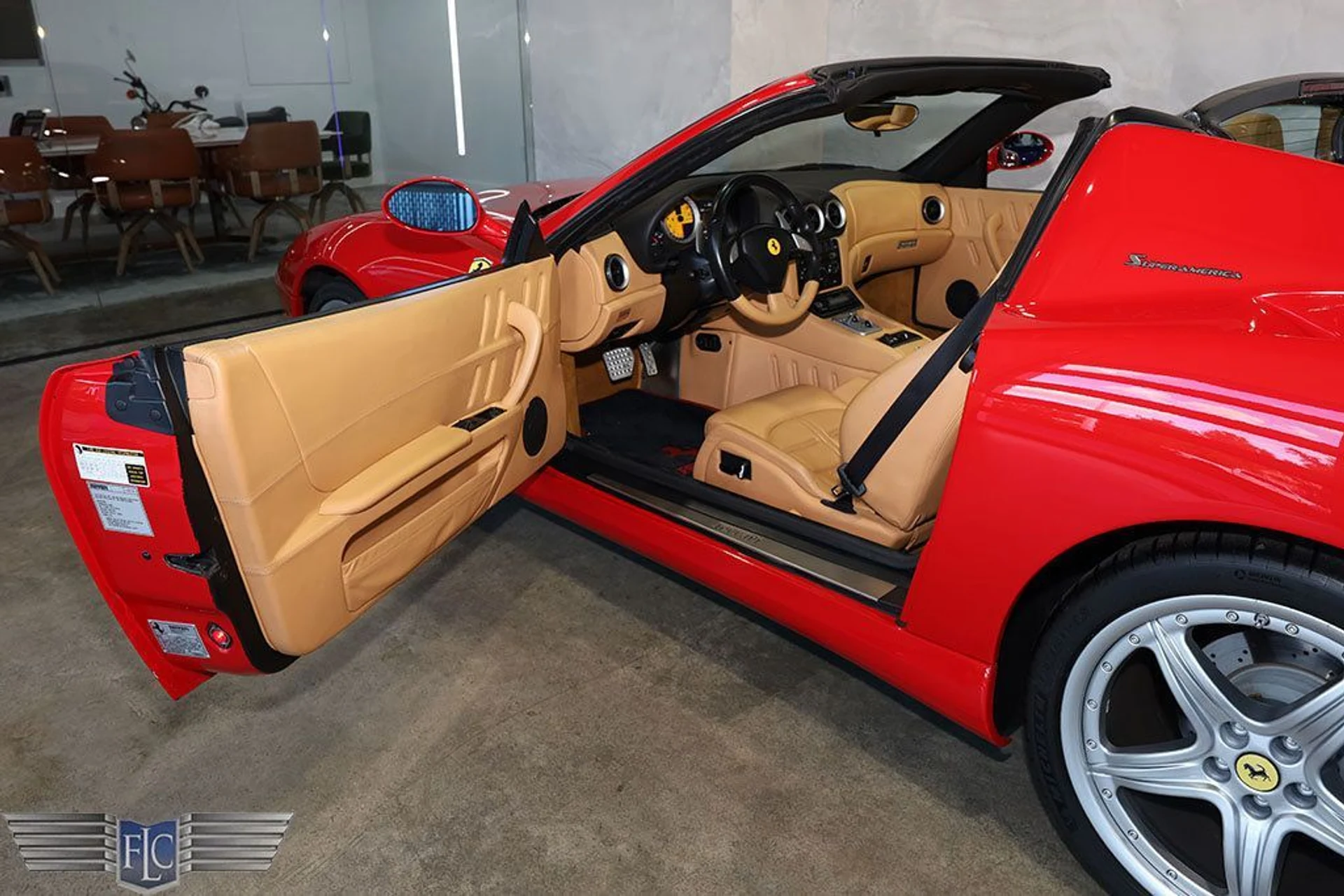 mph016_3597641453_used_2005_ferrari_575_superamerica_9689_22963102_17_1024_772ad1ce09