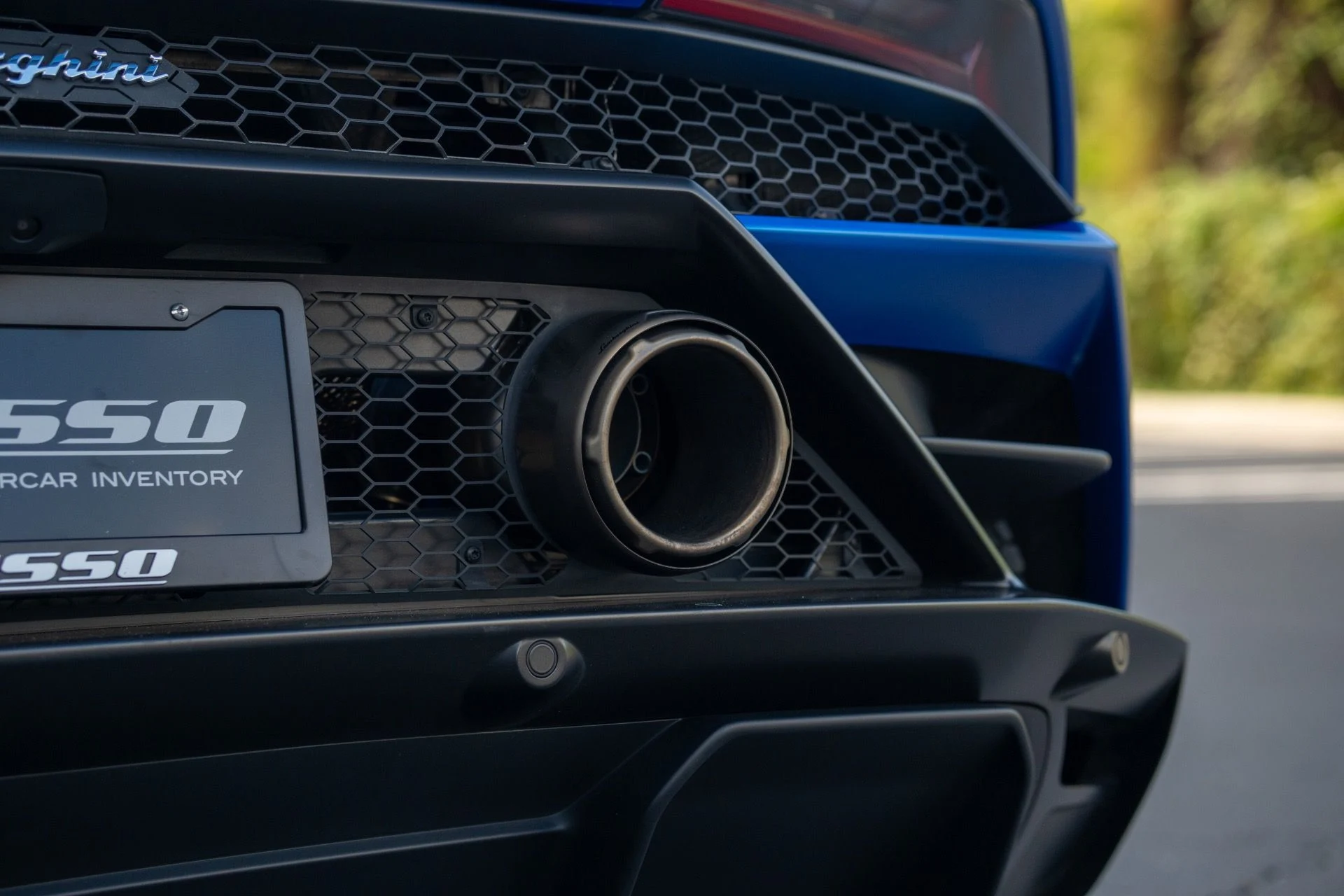 mph016_3597792520_Used_2023_Lamborghini_Huracan_EVO_Spyder_1763055563_1620d013c8