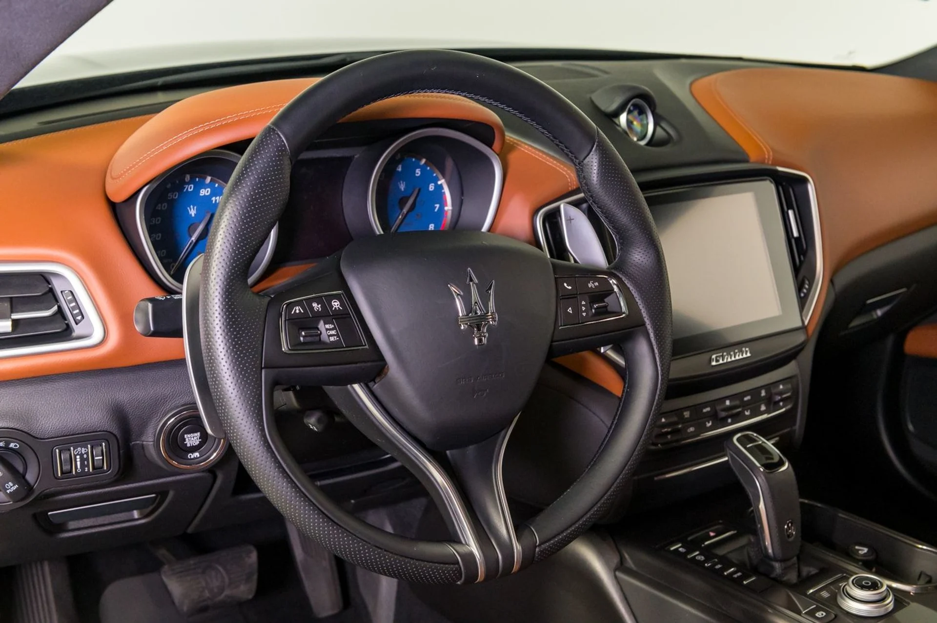 mph016_359811010_1f10b7ceaf80425099e277291cddf882_ef9b1f7f7b