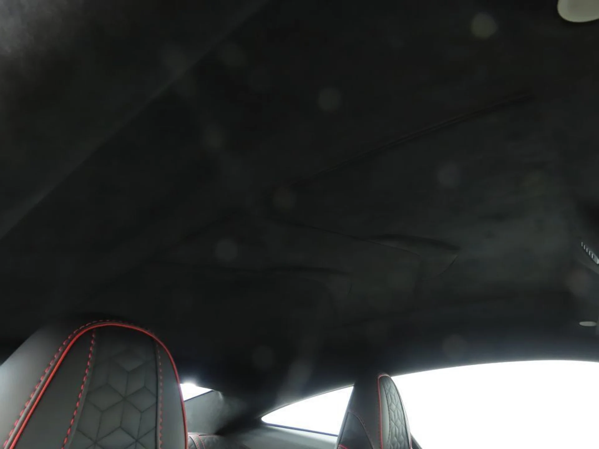 mph016_3601480446_used_2023_aston_martin_dbs_coupe_8119_22958468_17_1024_352fc7ce1a