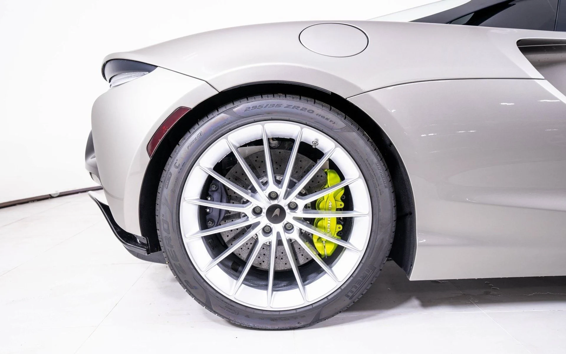 mph016_3601817384_907ec6385bd44f6bacfc316f63a52fcbx_741661a315