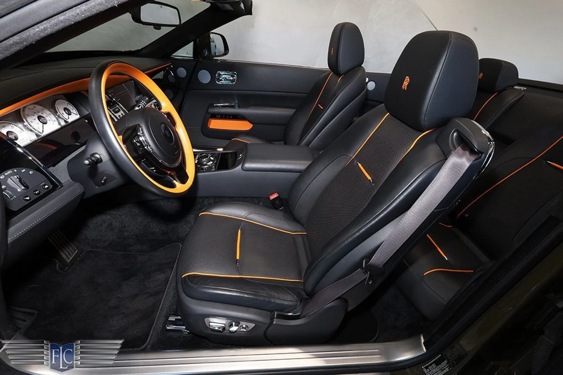 mph016_3607297277_used_2021_rolls_royce_dawn_convertible_9689_23009297_17_1024_09281682a0