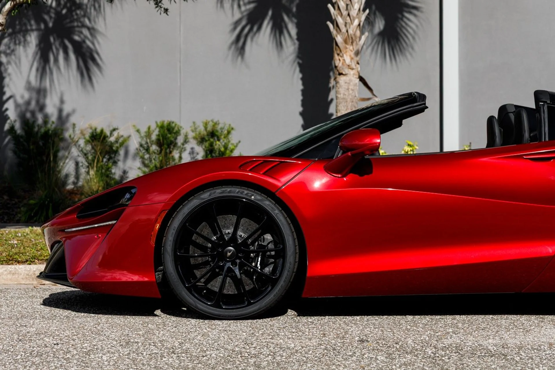 mph016_3612074602_635_p17_l_070852b7a2