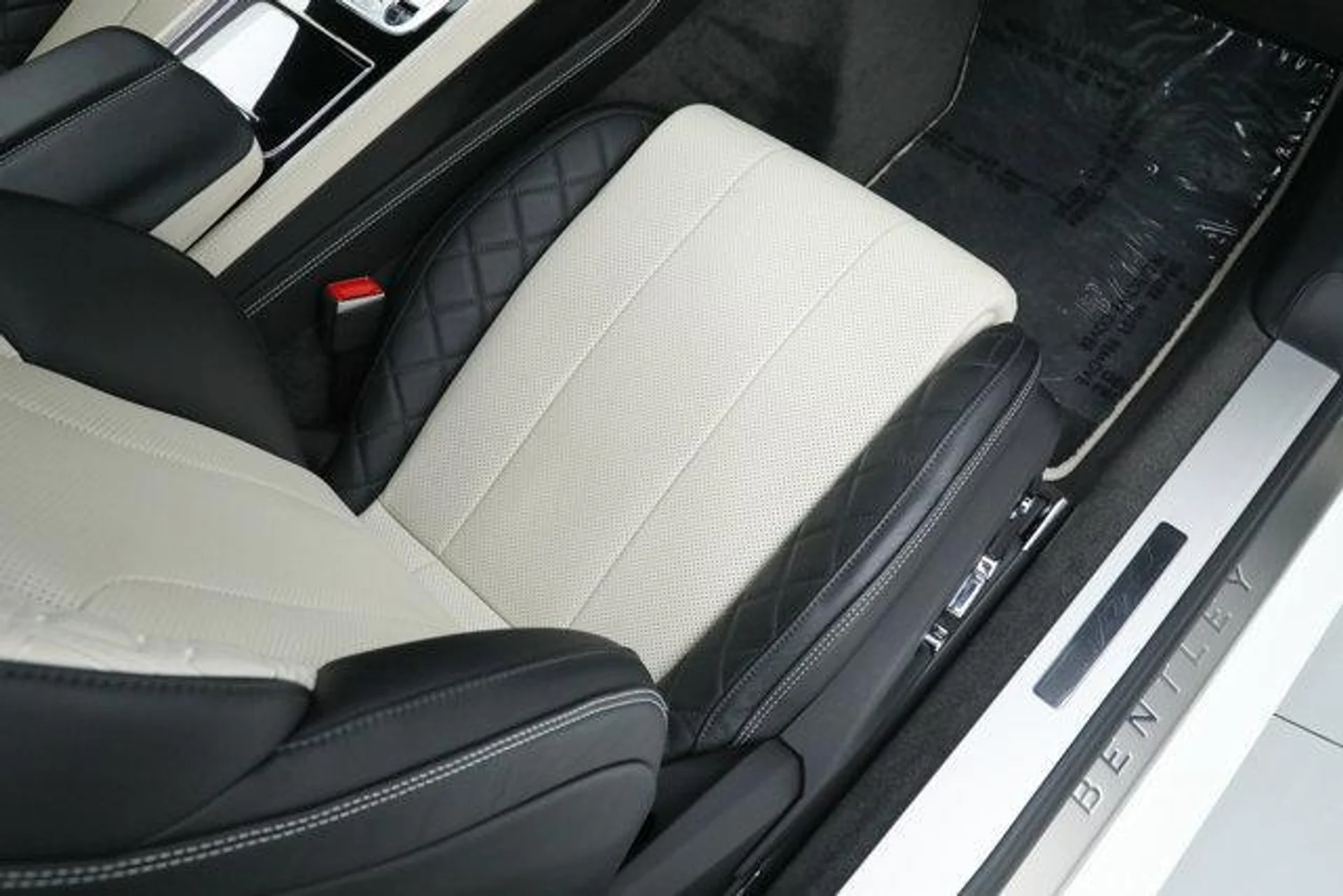 mph016_3614925822_on_EQ_Xa_D_By_CL_4teg_K9_G_U_Cz_Ra_V4_a47e2e2294