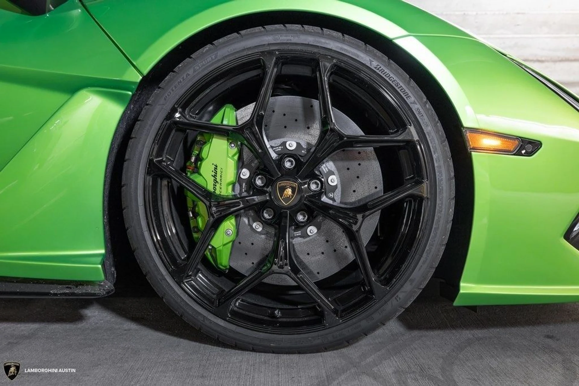 mph016_3618949752_c211972a9160490e6f11686ac91c51a6x_09e6513a2f