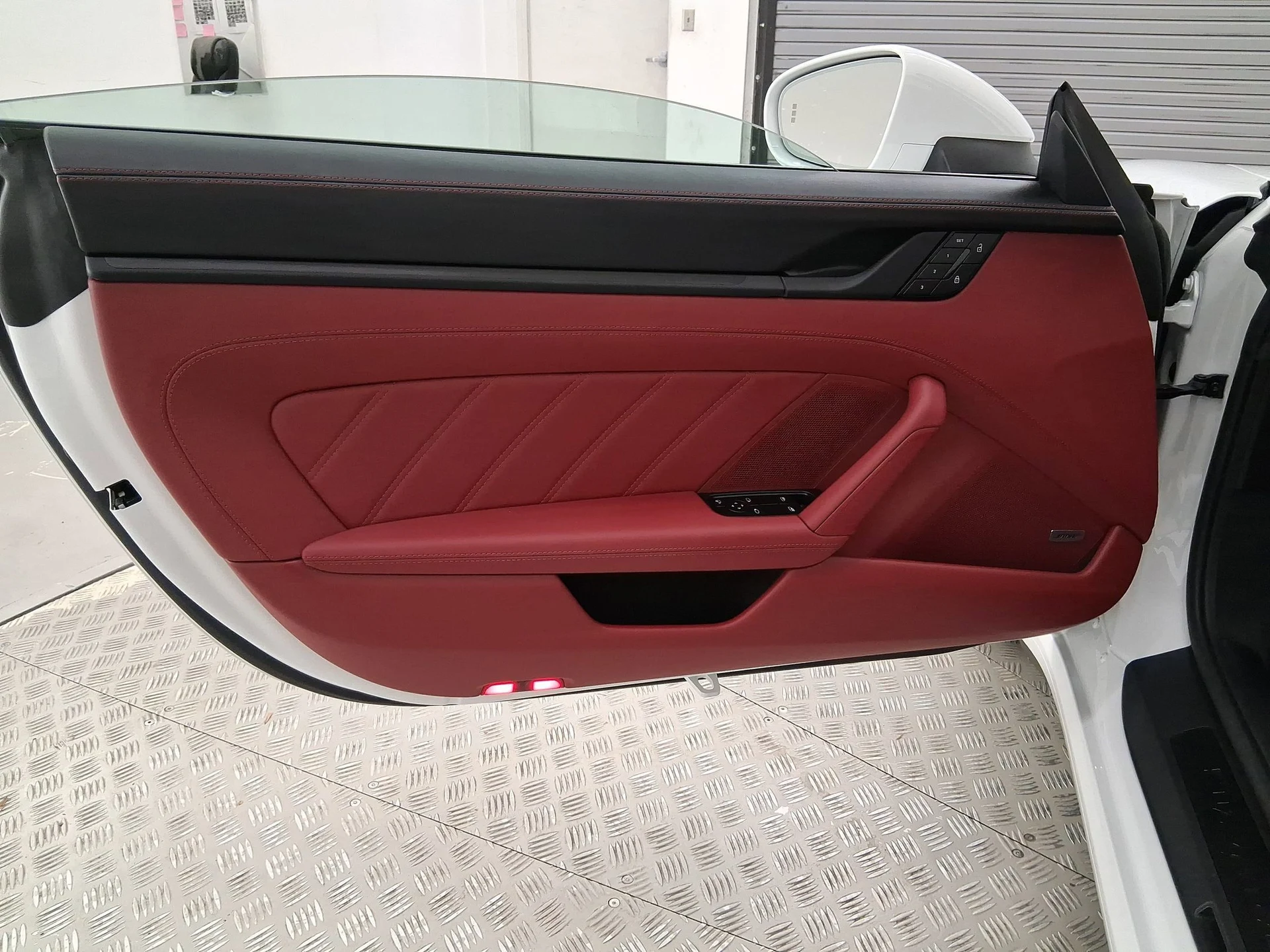 mph016_3620377133_fb782816b462da67582221f278a2a879x_1abbbb8c59