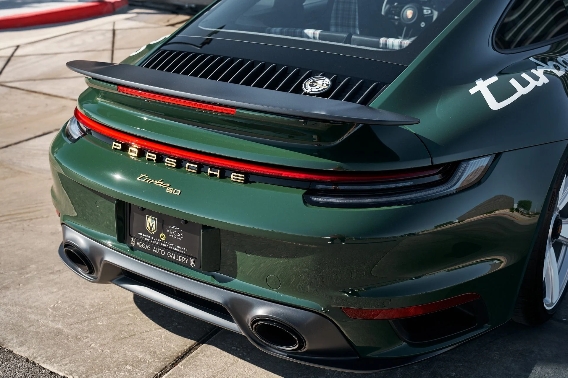 mph016_3628845731_Used_2025_Porsche_911_Turbo_S_1763075493_76eee0c335