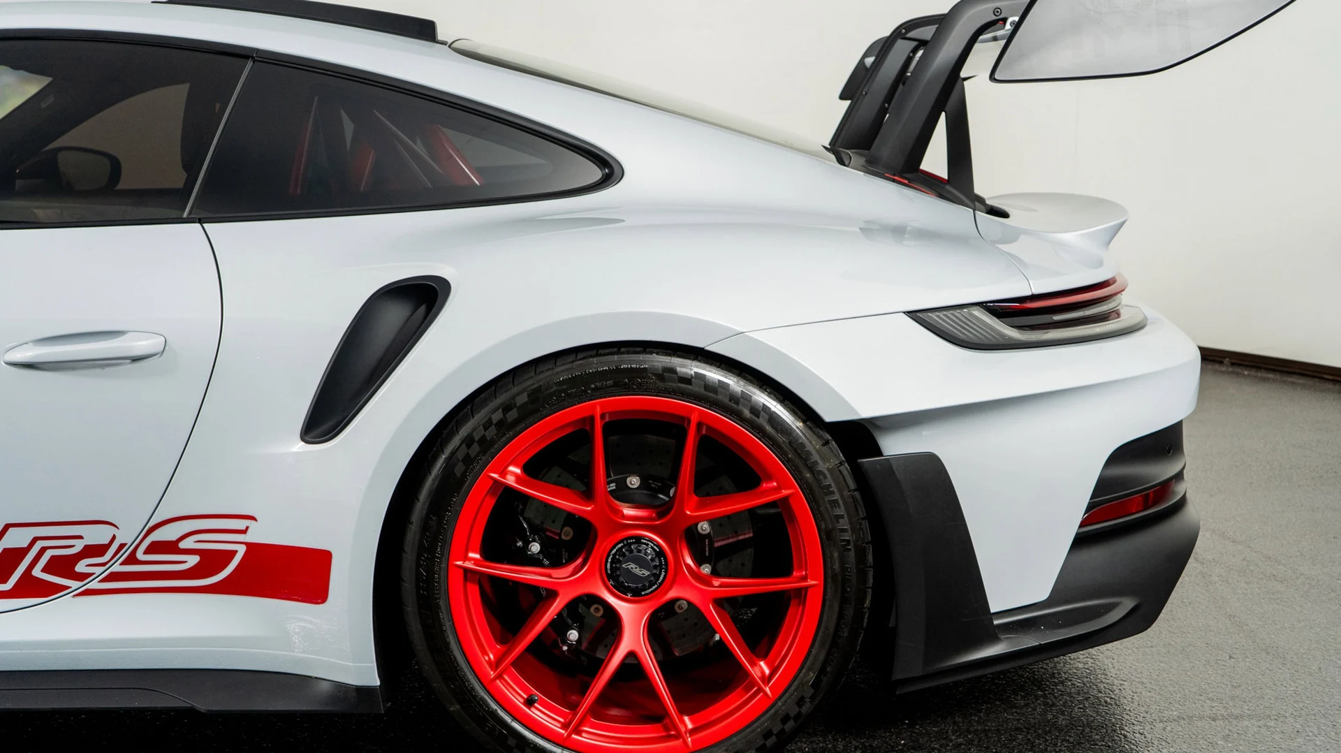 mph016_3629807225_content_homenetiol_com_2001243_2130496_0x0_7361ced15f7048b4ae1e9470a74de6ac_b71c1a68e6